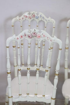 Ensemble de huit chaises Chiavari célèbres italiennes du 19ème siècle, tournées et laquées
