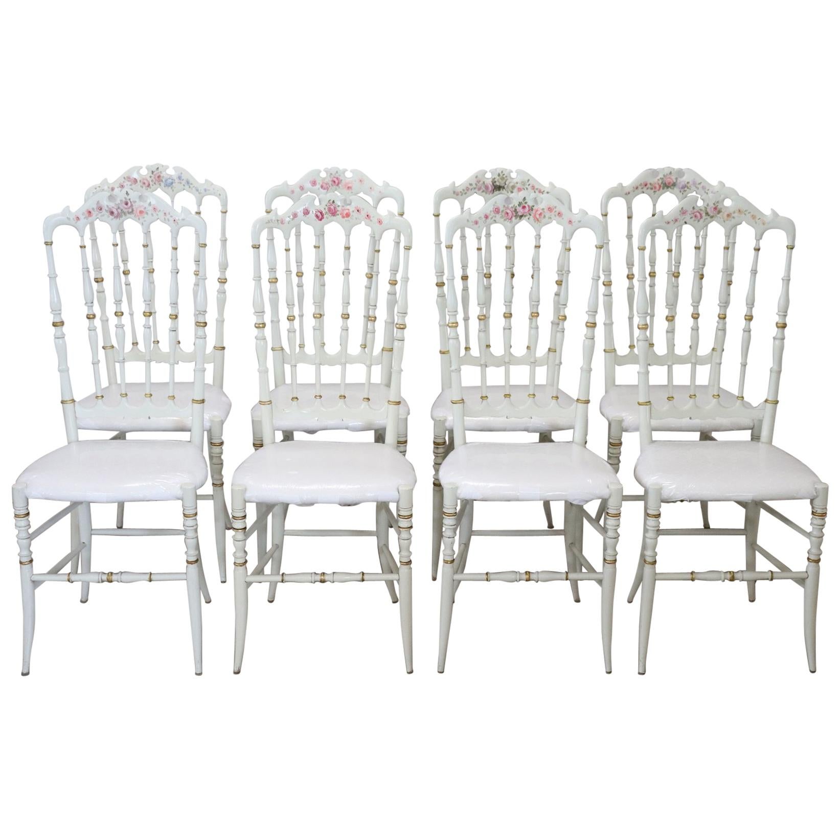 19th Century Italian Set of eight Turned and Lacquered Famous Chiavari Chairs