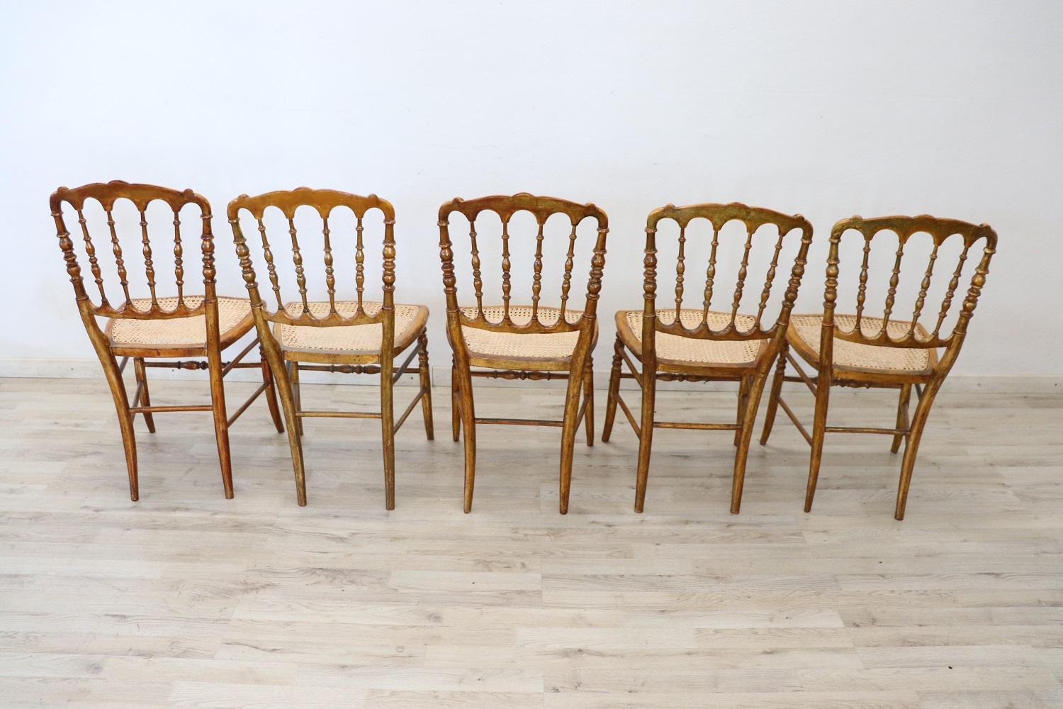 19th Century Italian Set of Five Turned Wood Famous Chiavari Chairs 8