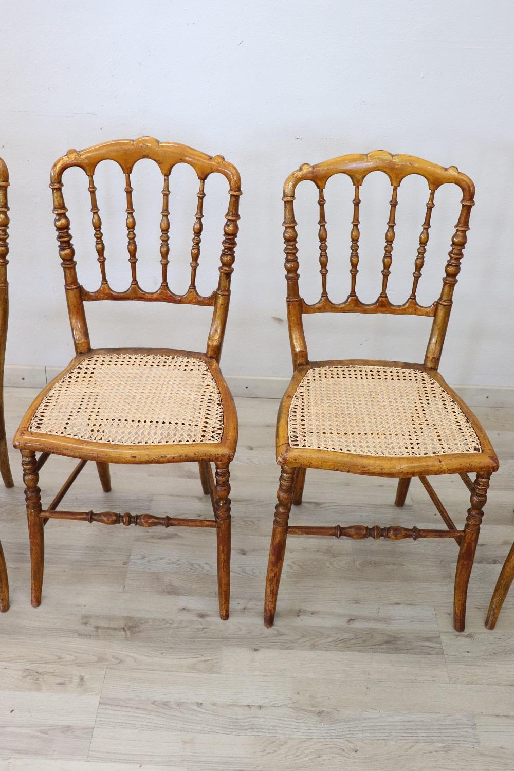 19th Century Italian Set of Five Turned Wood Famous Chiavari Chairs In Good Condition In Casale Monferrato, IT