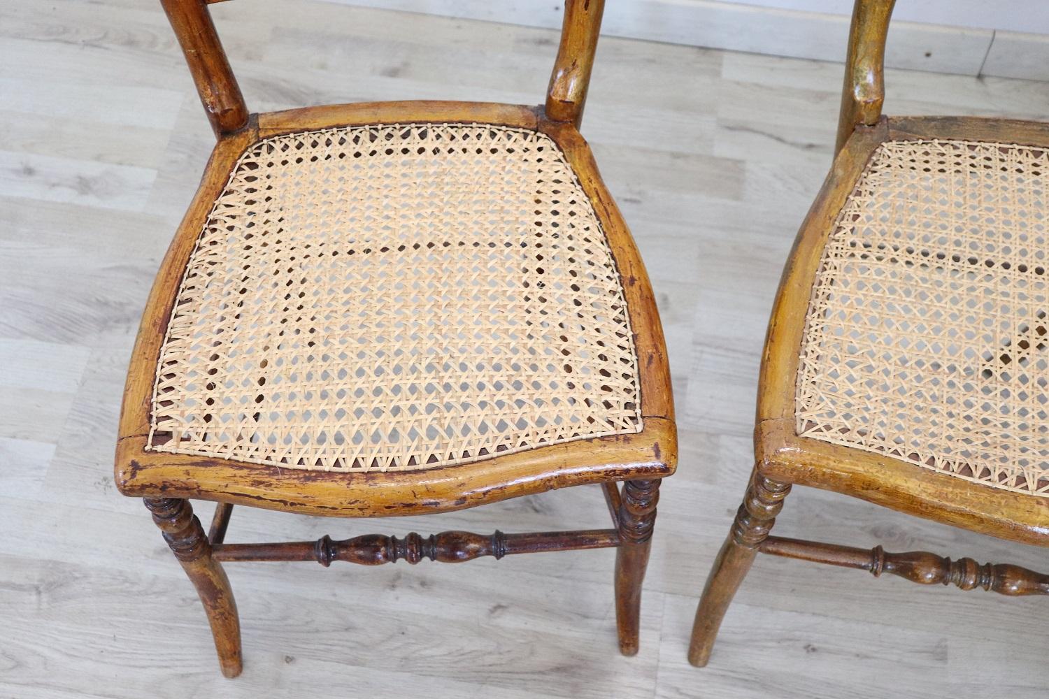 19th Century Italian Set of Five Turned Wood Famous Chiavari Chairs 3