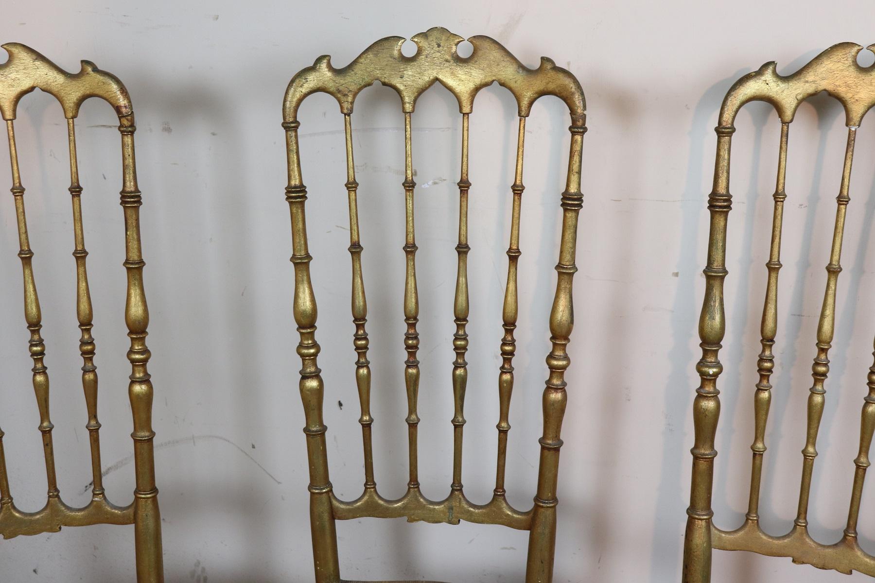 Gilt 19th Century Italian Set of Four Turned and Gilded Wooden Famous Chiavari Chairs