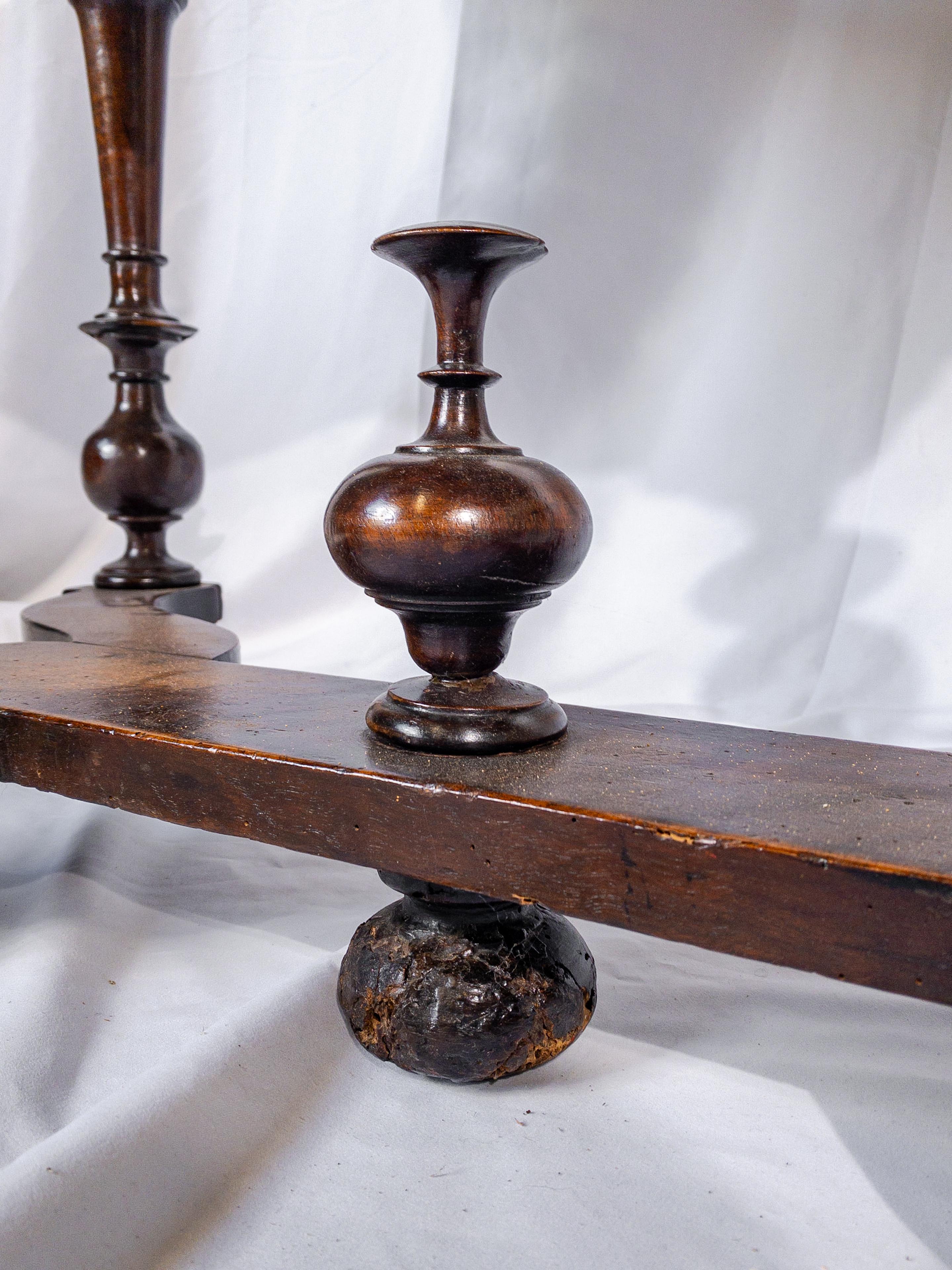 19th Century Italian Side Table with Walnut Marquetry Trim For Sale 3