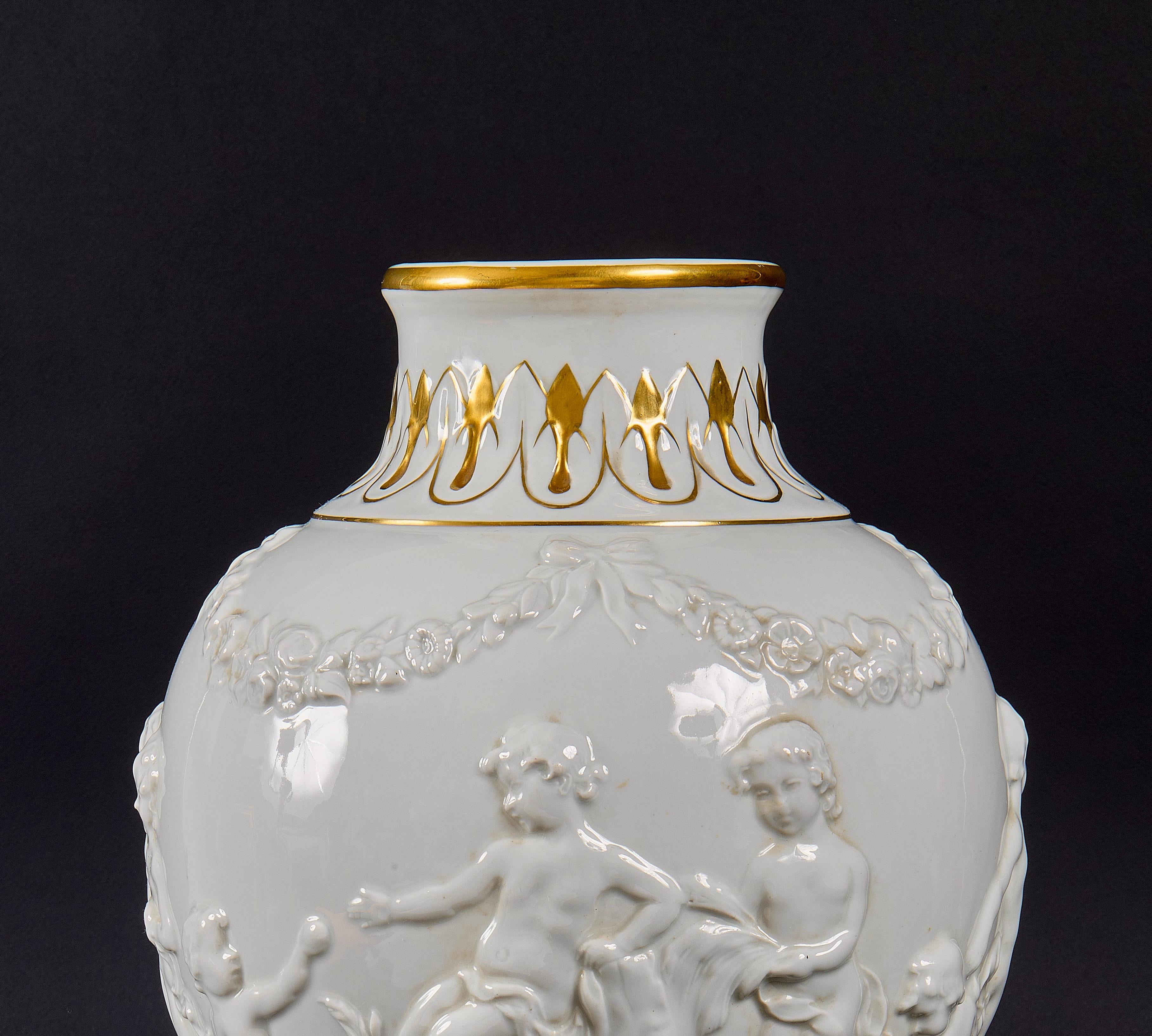 19th Century Italian Signed Glazed Ceramic Vase For Sale 3