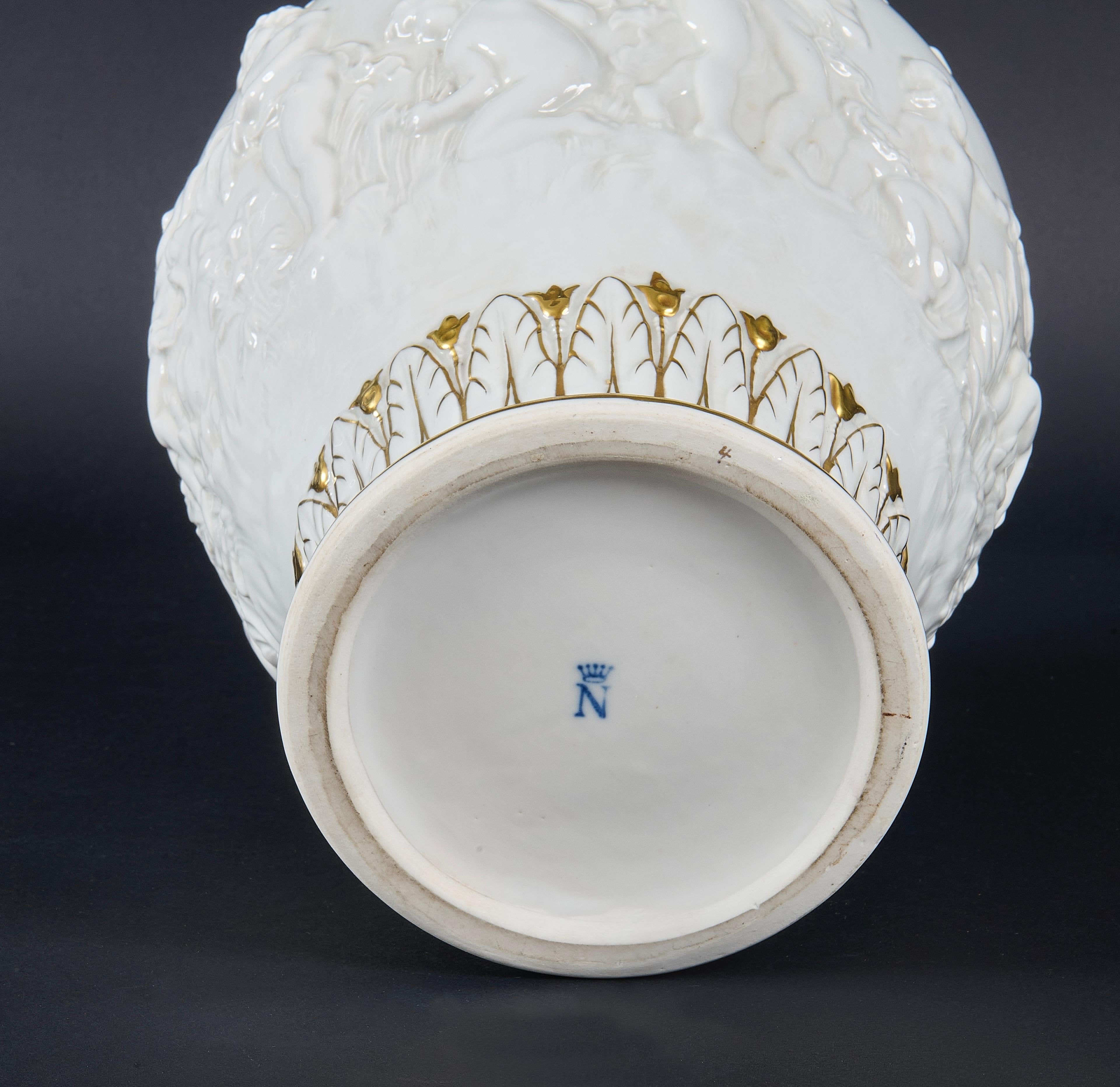 19th Century Italian Signed Glazed Ceramic Vase For Sale 5