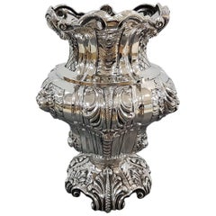 vase baroque en argent italien du 19e siècle