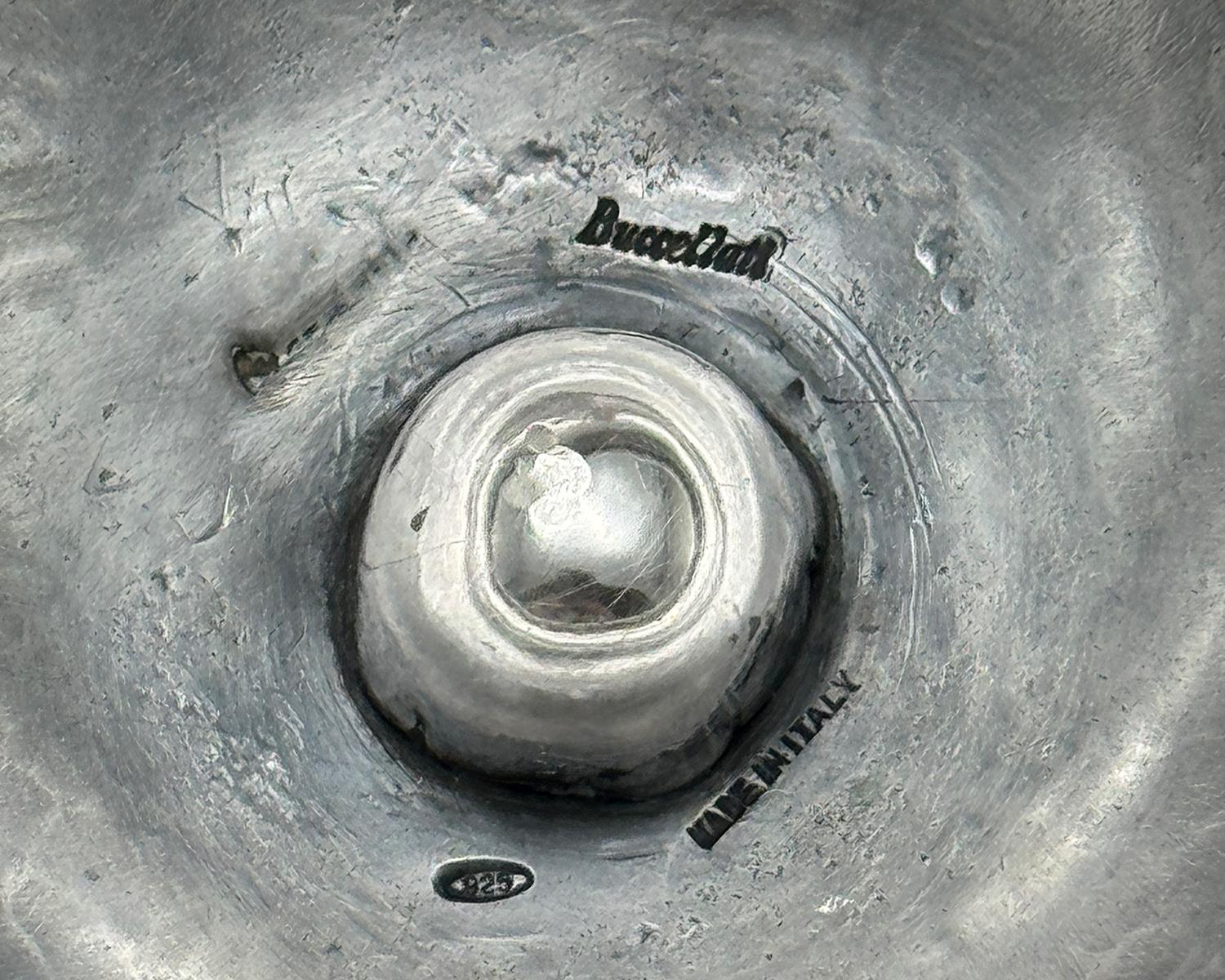 Argento Vaso in argento del XIX secolo con decorazione a grano di Buccellati Italia in vendita