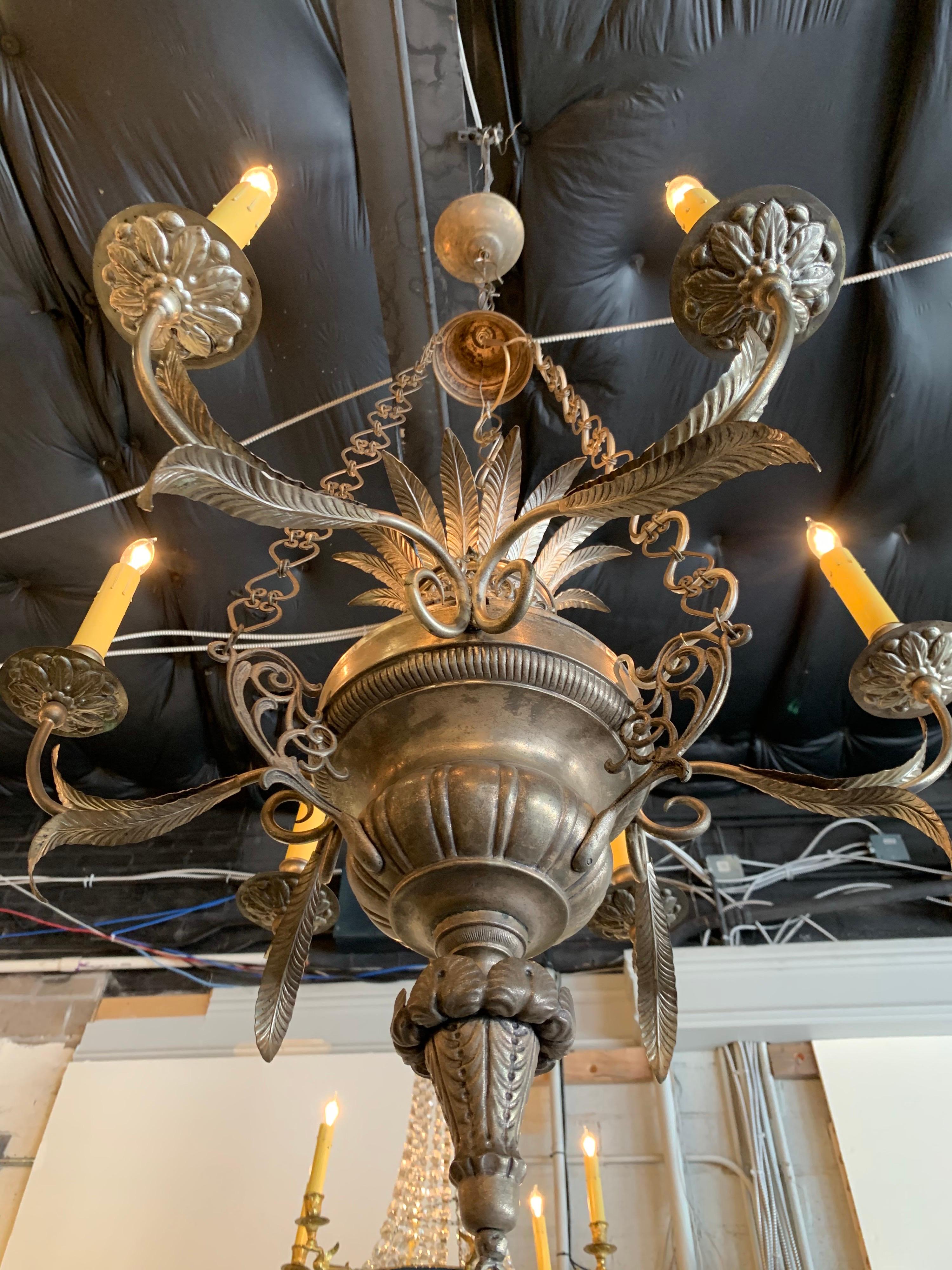 Bronzo Lampadario a 6 luci in ottone argentato italiano del XIX secolo in vendita