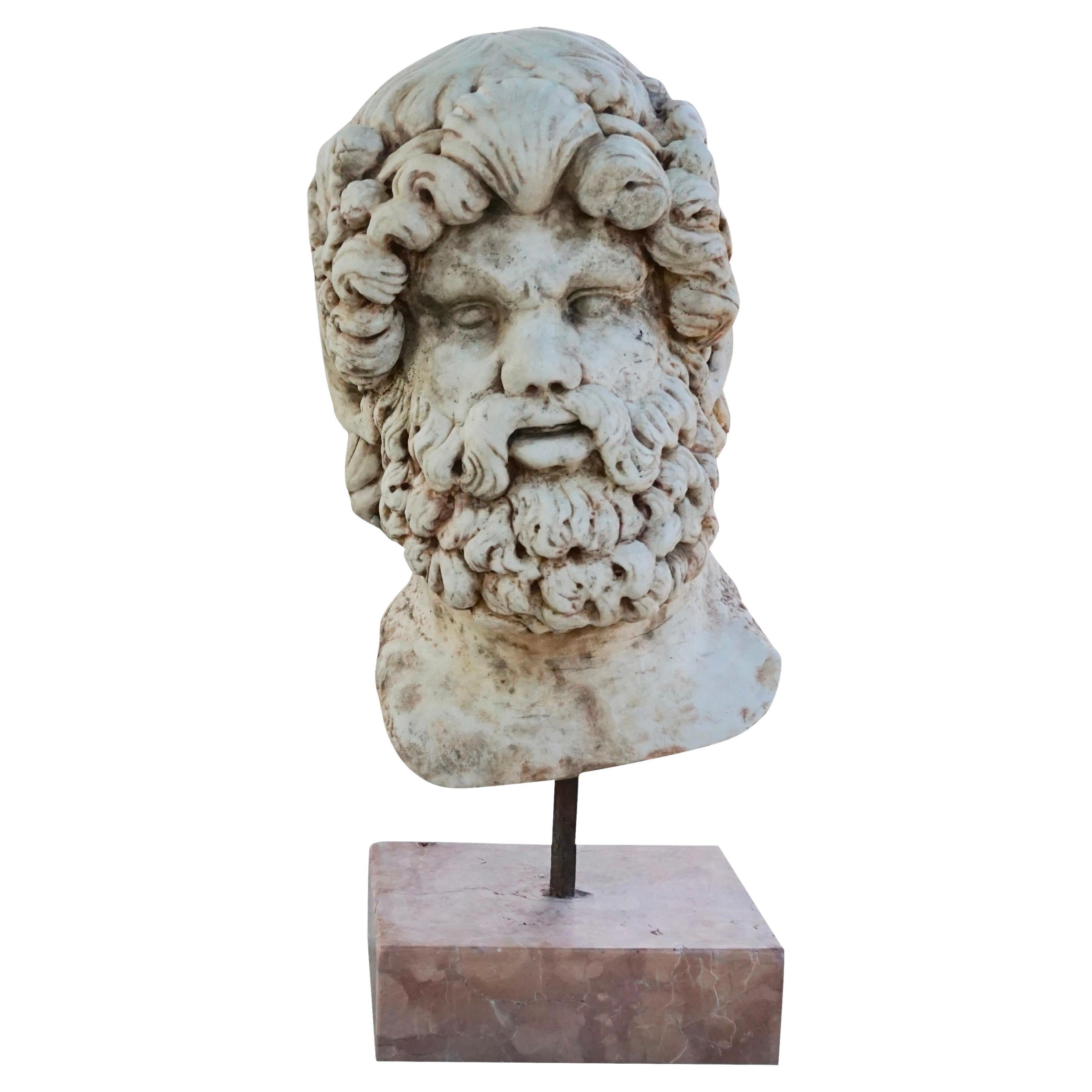 Siglo XIX Máscara italiana de Sócrates - Escultura de mármol de Carrara, Rosso Verona