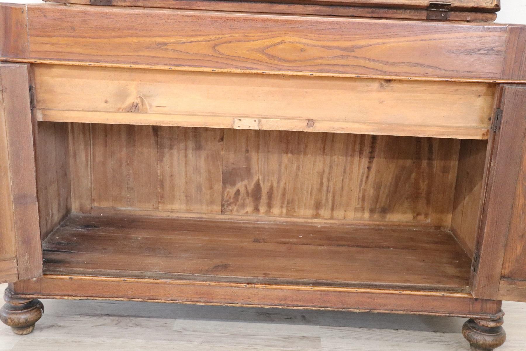19th Century Italian Solid Oak Wood Small Rustic Sideboard, Buffet or Credenza 3