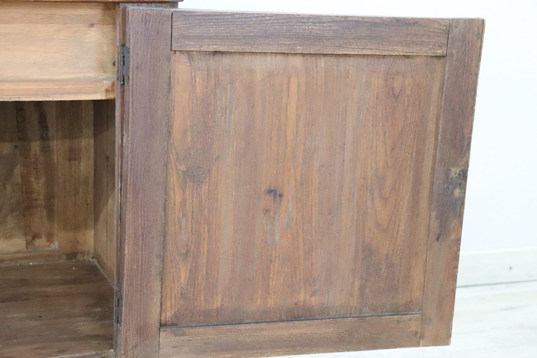 19th Century Italian Solid Oak Wood Small Rustic Sideboard, Buffet or Credenza 4