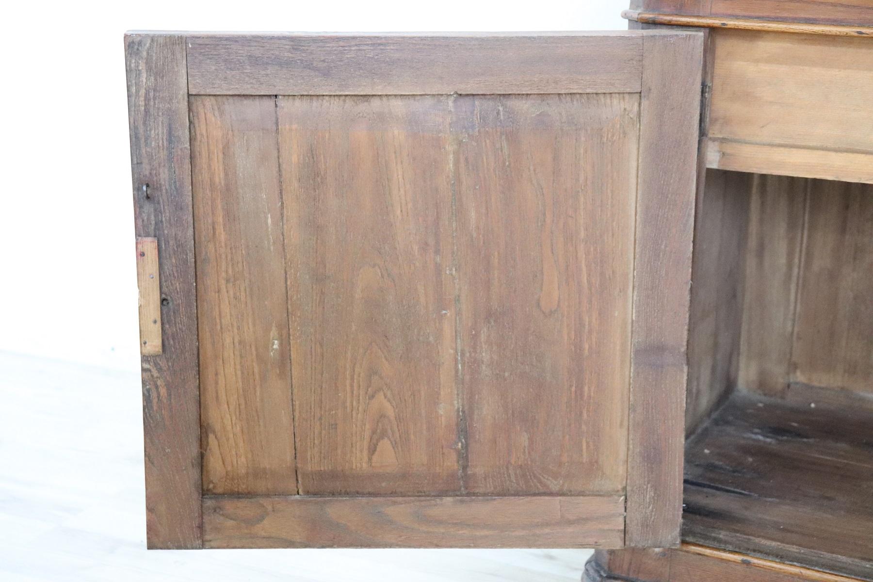 19th Century Italian Solid Oak Wood Small Rustic Sideboard, Buffet or Credenza 5