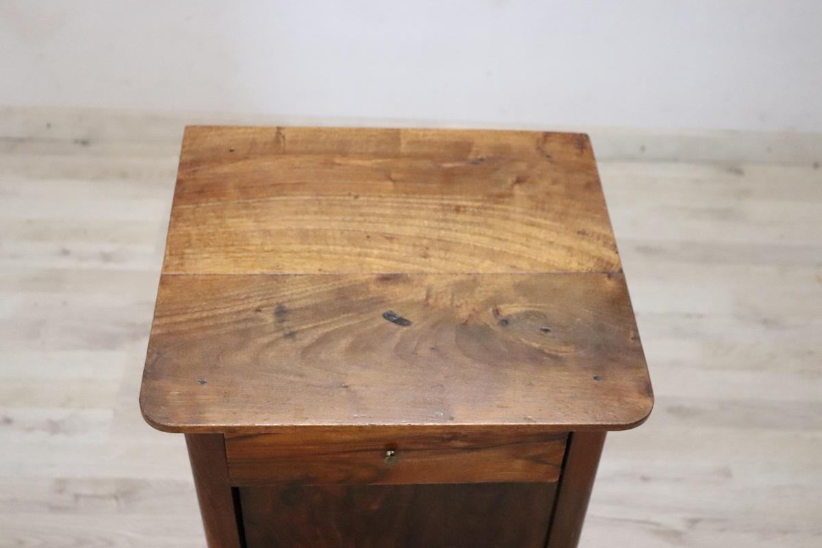19th Century Italian Solid Walnut Antique Nightstand For Sale 1