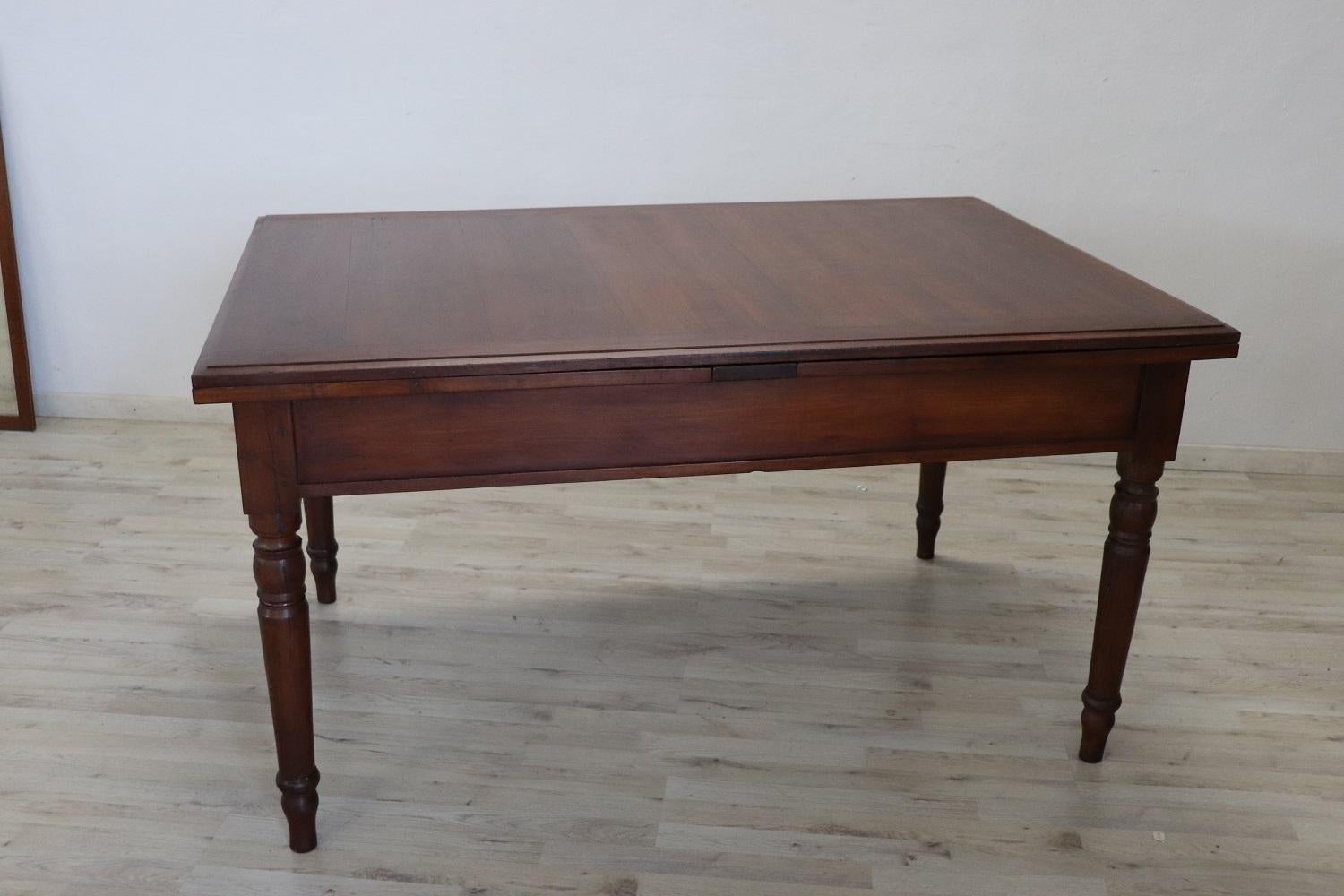 19th Century Italian Solid Walnut Extendable Antique Dining Room Table 2