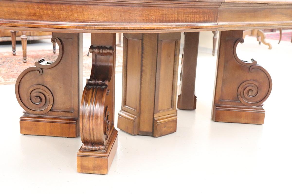 19th Century Italian Solid Walnut Oval Extendable Dining Table Length 307, 08