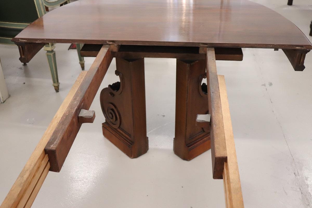 19th Century Italian Solid Walnut Oval Extendable Dining Table Length 307, 08
