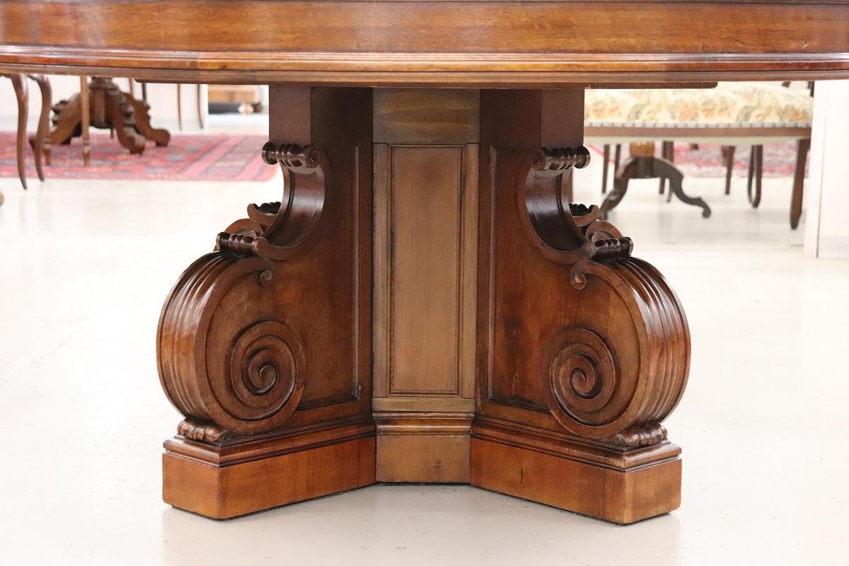 19th Century Italian Solid Walnut Oval Extendable Dining Table Length 307, 08