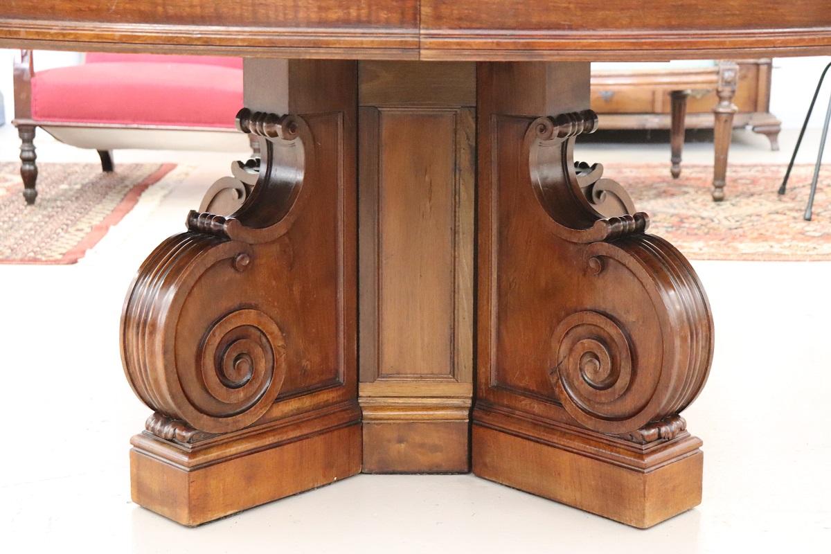 19th Century Italian Solid Walnut Oval Extendable Dining Table Length 307, 08
