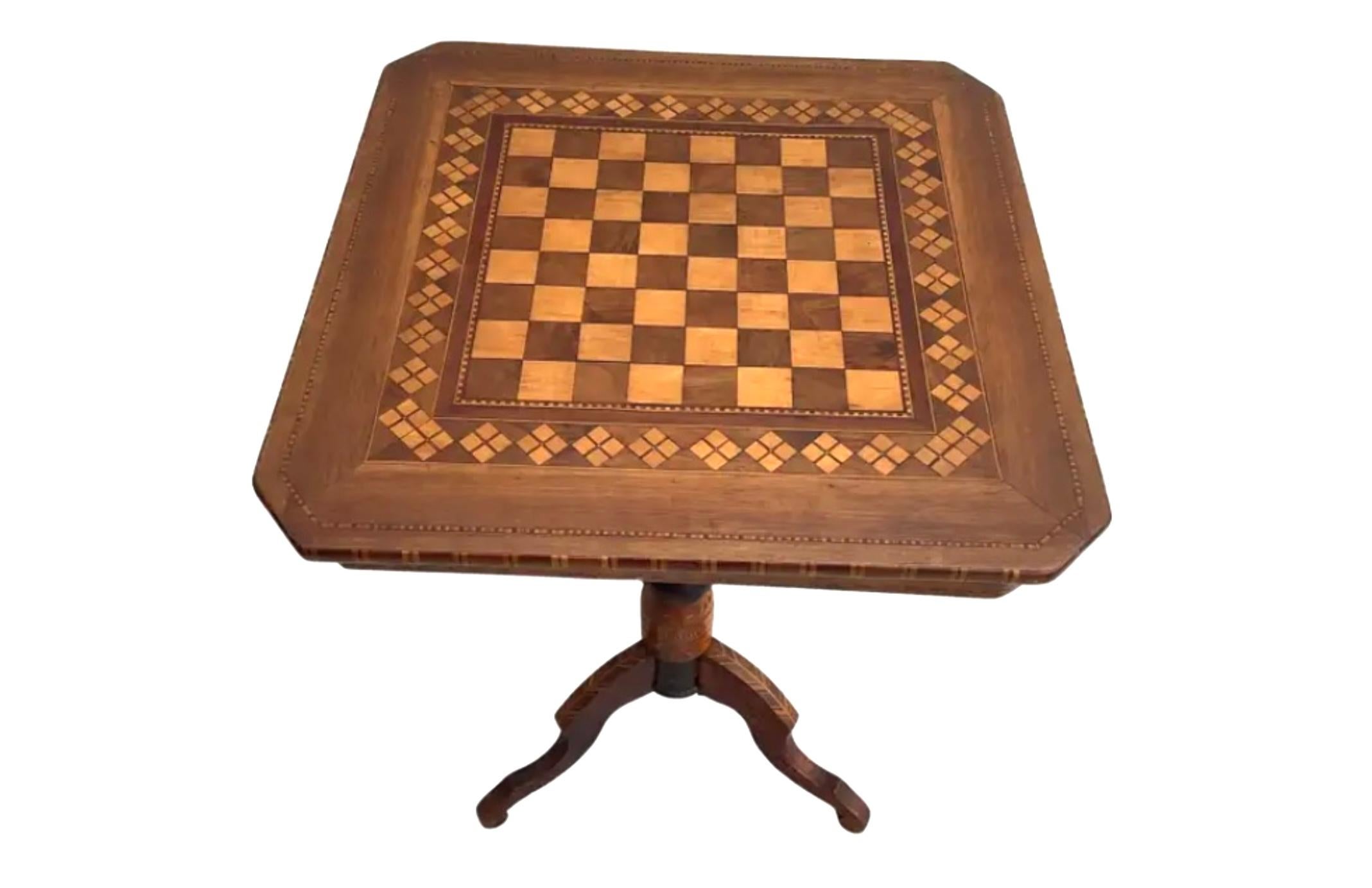 19th Century Italian Sorento Side Table In Good Condition For Sale In Bradenton, FL