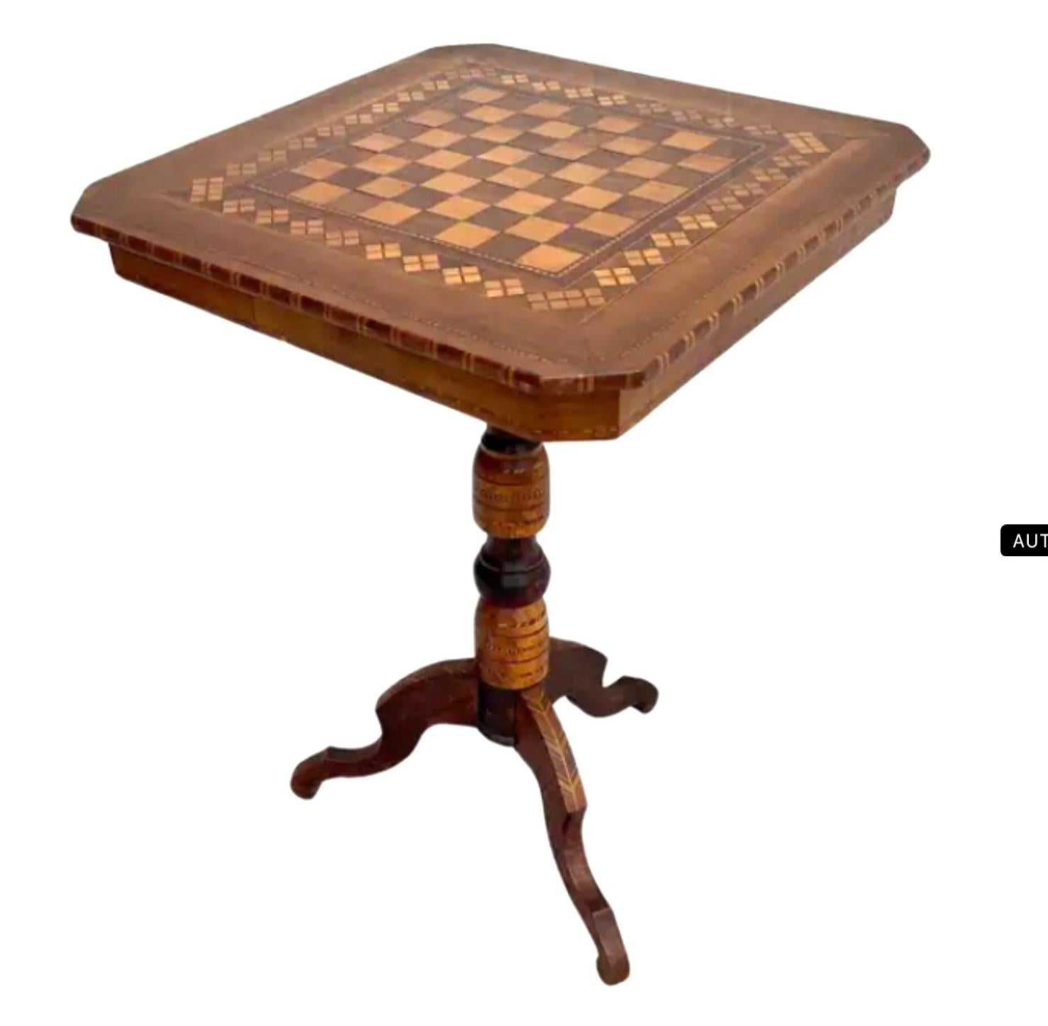 19th Century Italian Sorento Side Table For Sale 1