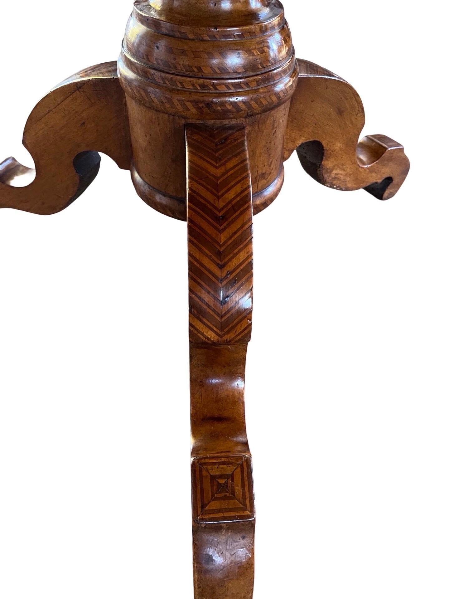 19th Century Italian Sorrento Table In Walnut With Fruitwood Geometric Inlay 1