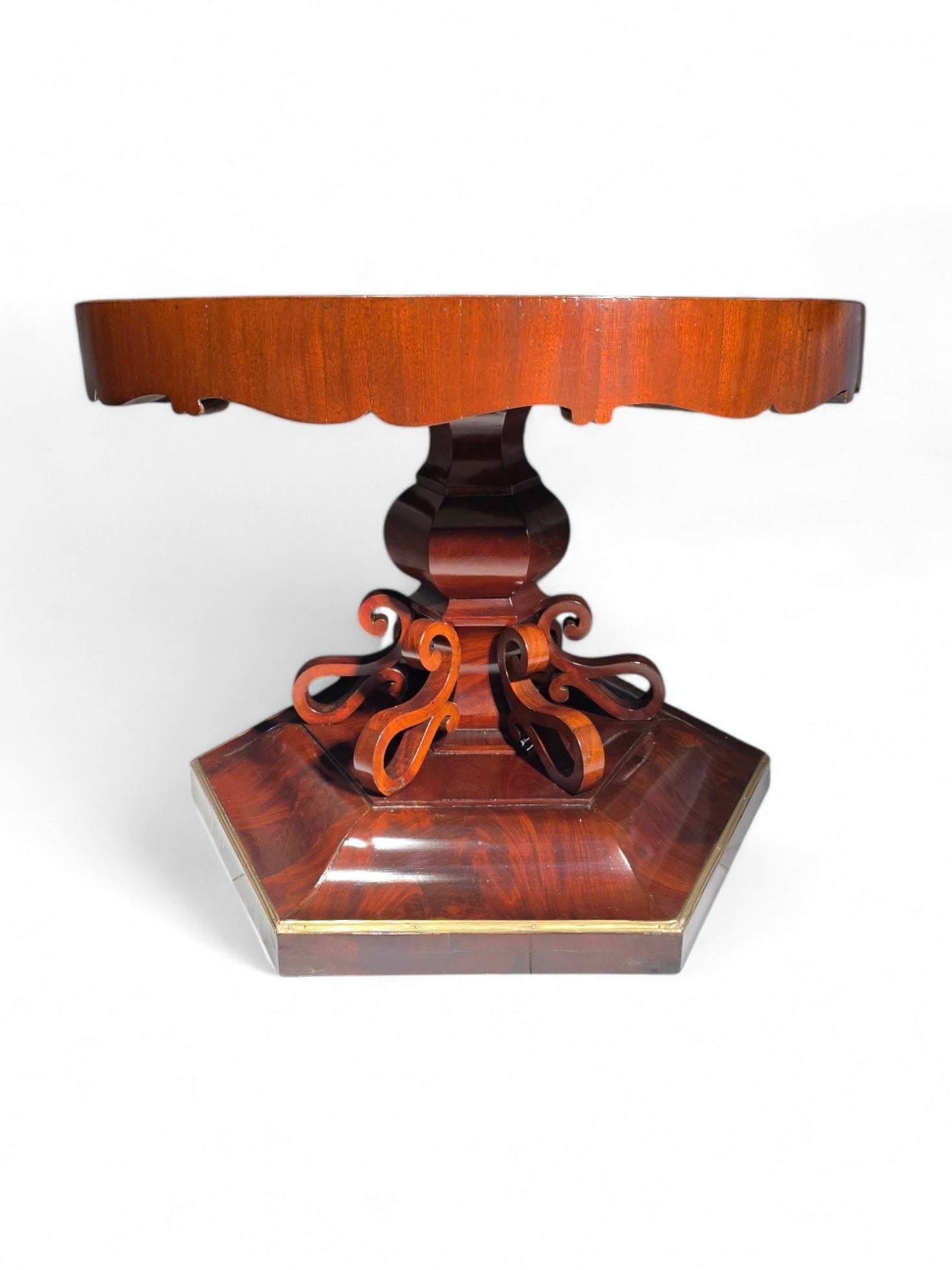 19th Century Italian Table from Naples with Hardstone Top For Sale 10