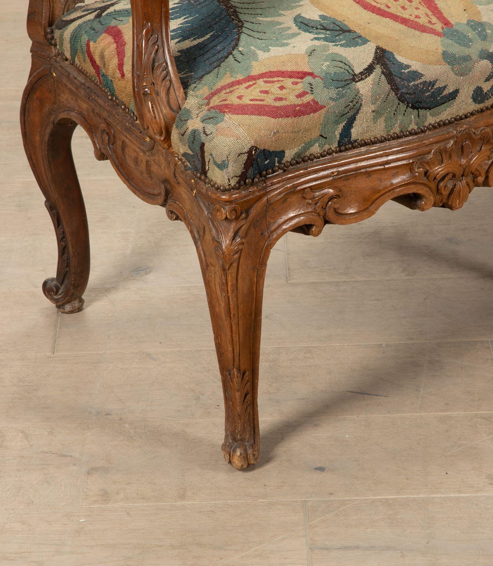 19th Century Italian Tapestry Upholstered Sofa For Sale 7