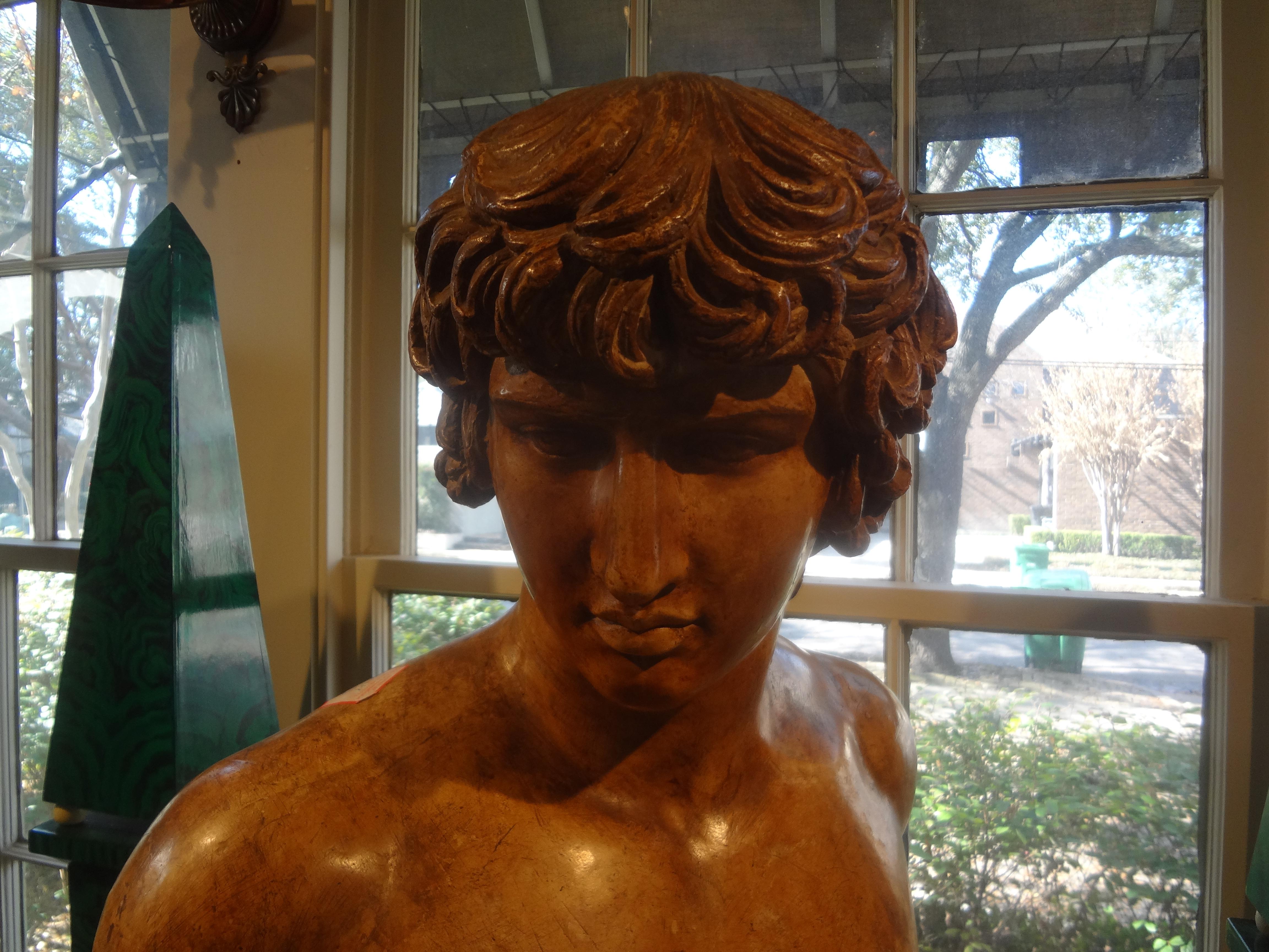 Buste d'homme classique en terre cuite italienne du 19e siècle Bon état - En vente à Houston, TX