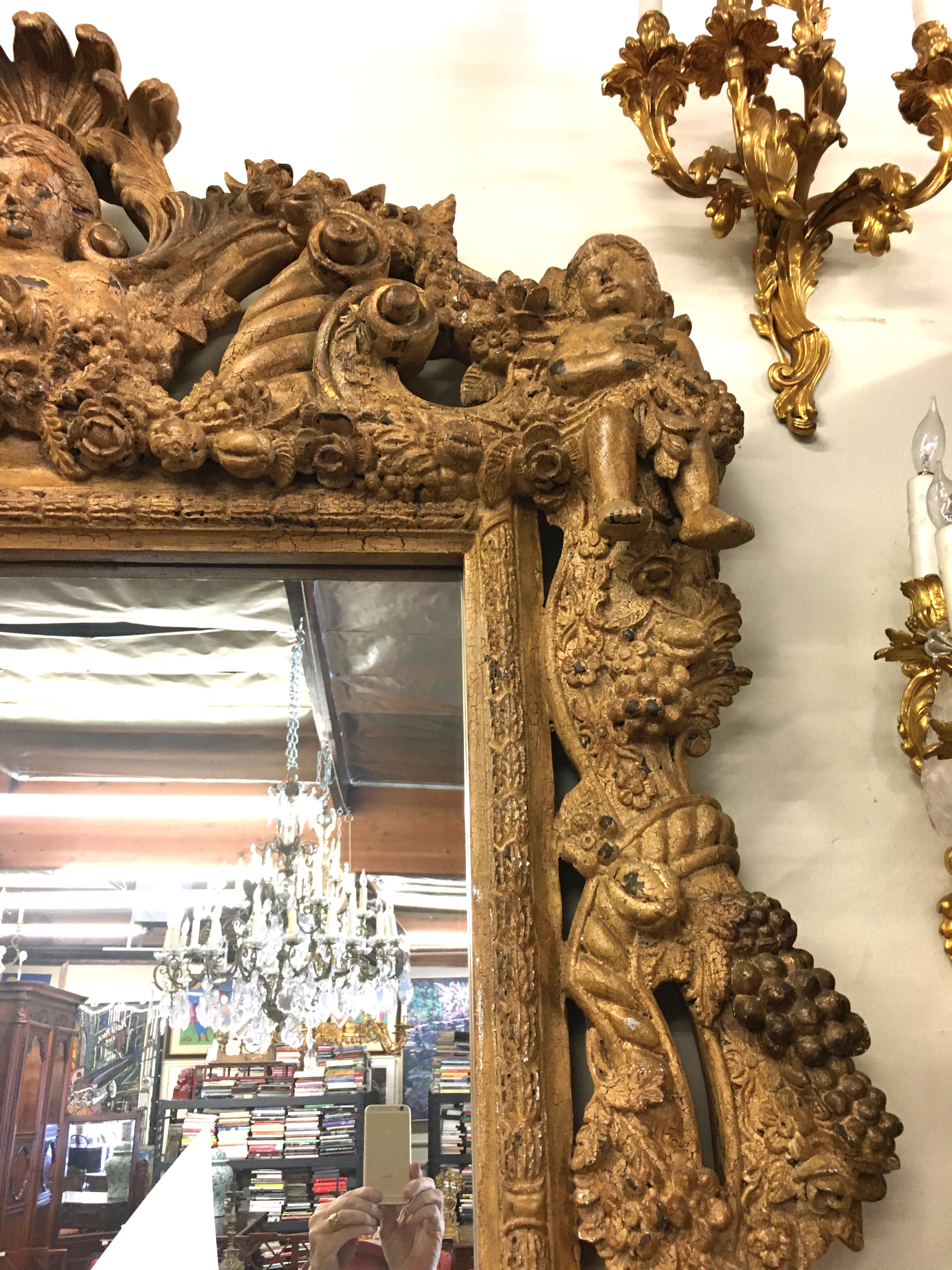 19th Century Italian Three Dimensionally Carved Mirror, circa 1880 In Excellent Condition For Sale In West Hollywood, CA