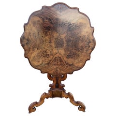 19TH Century Italian Tilt Top Table