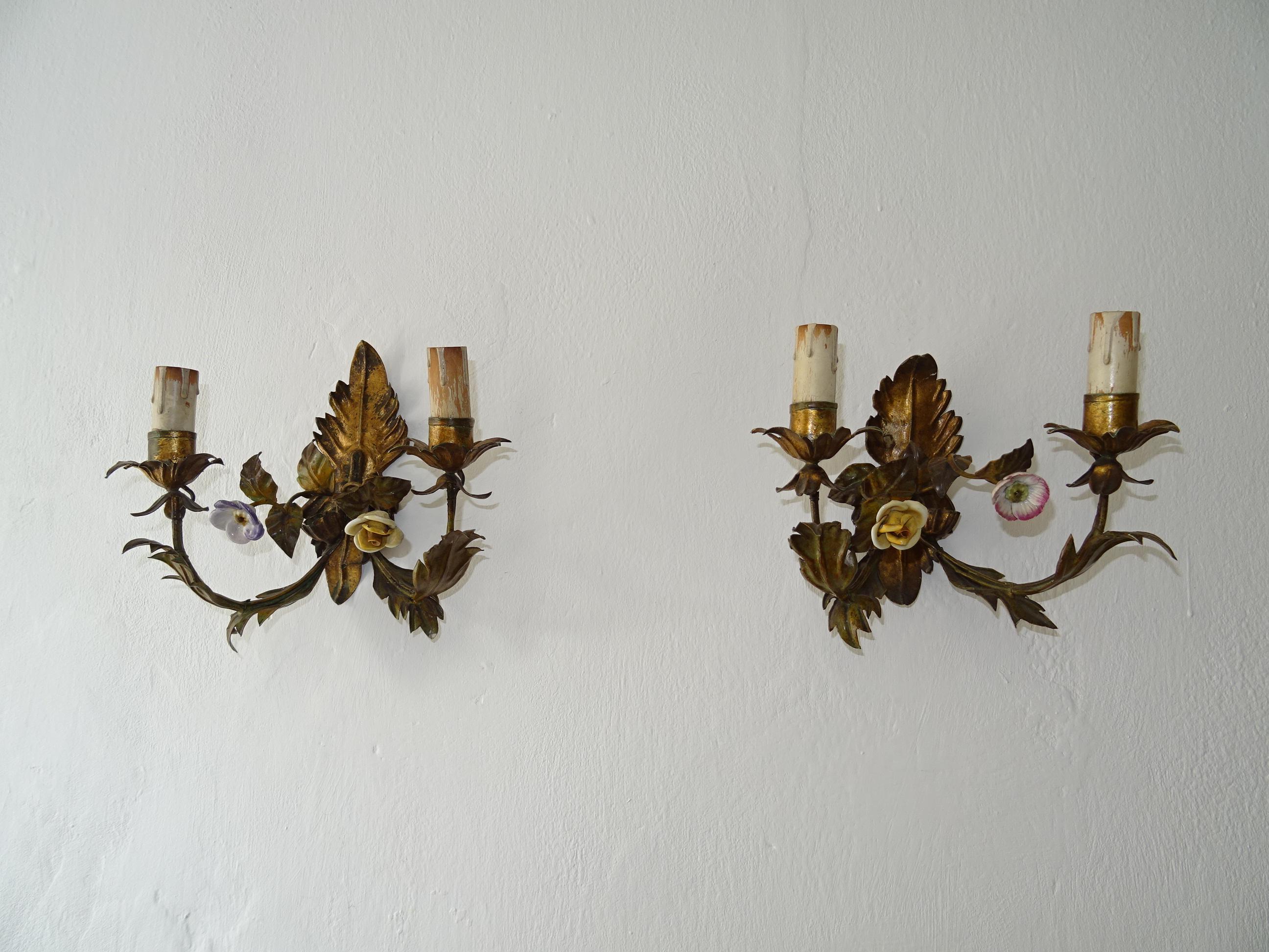 Late 19th Century 19th Century Italian Tole and Porcelain Flowers Polychrome Sconces For Sale