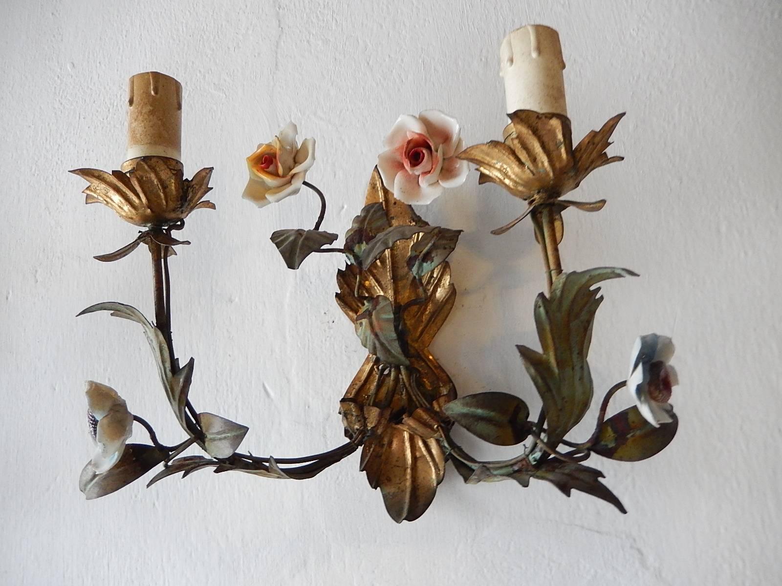 19th Century Italian Tole and Porcelain Flowers Sconces 4