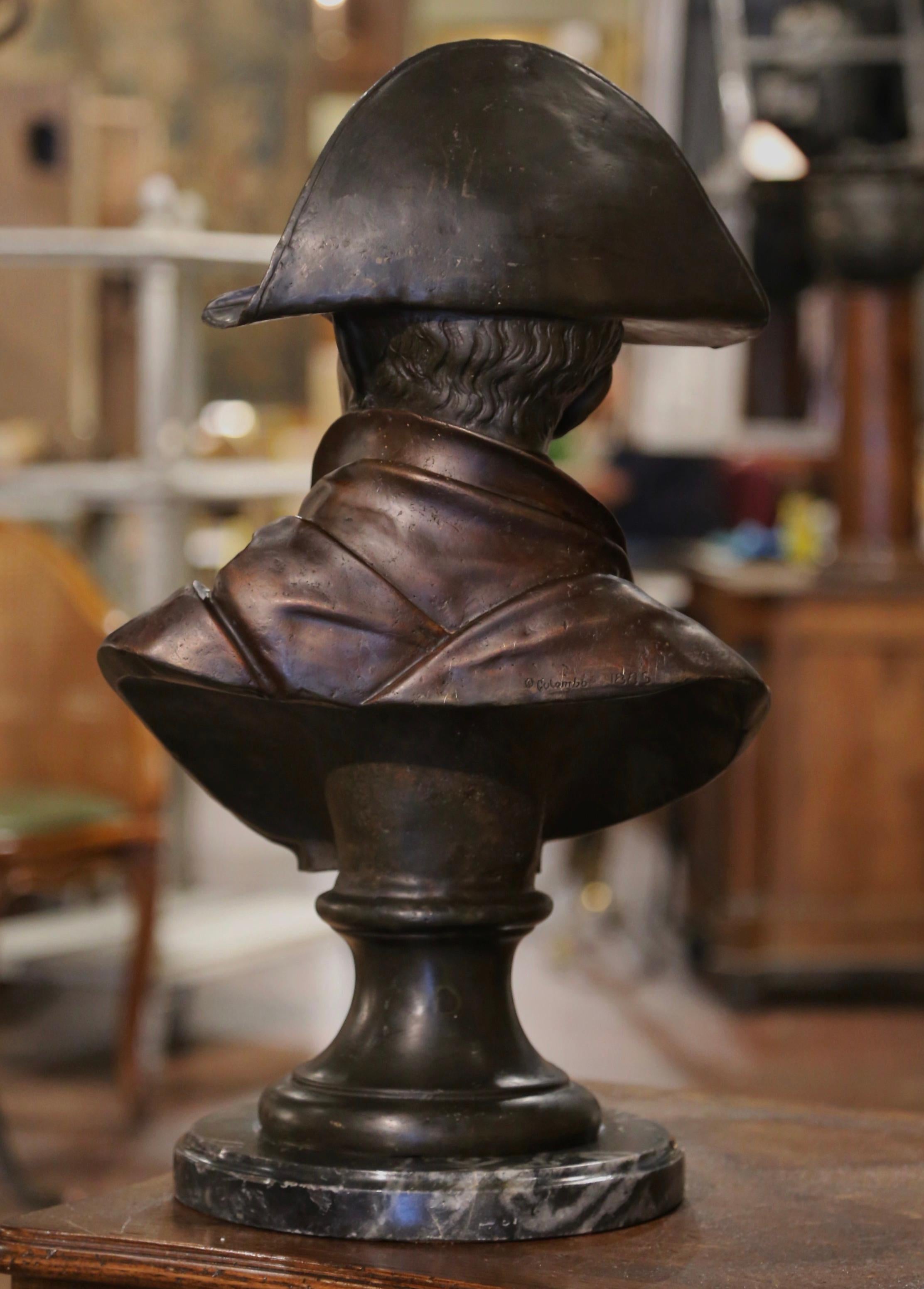 Busto di Napoleone in speltro bicolore del XIX secolo firmato Colombo e datato 1885 in vendita 2