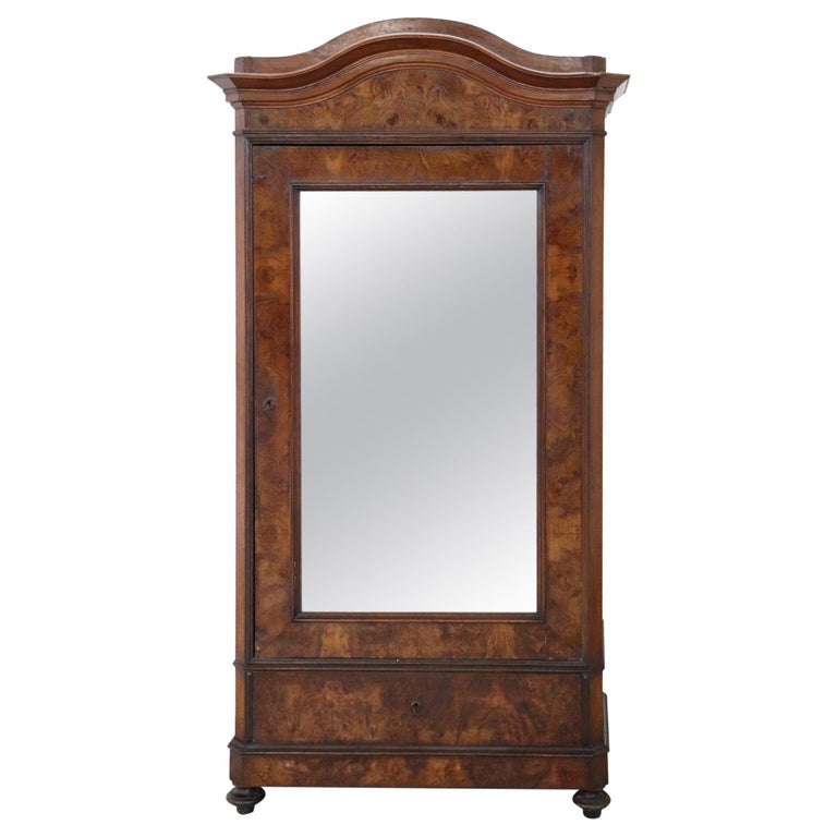 19th Century Italian Veneered Walnut Wardrobe Or Armoire With