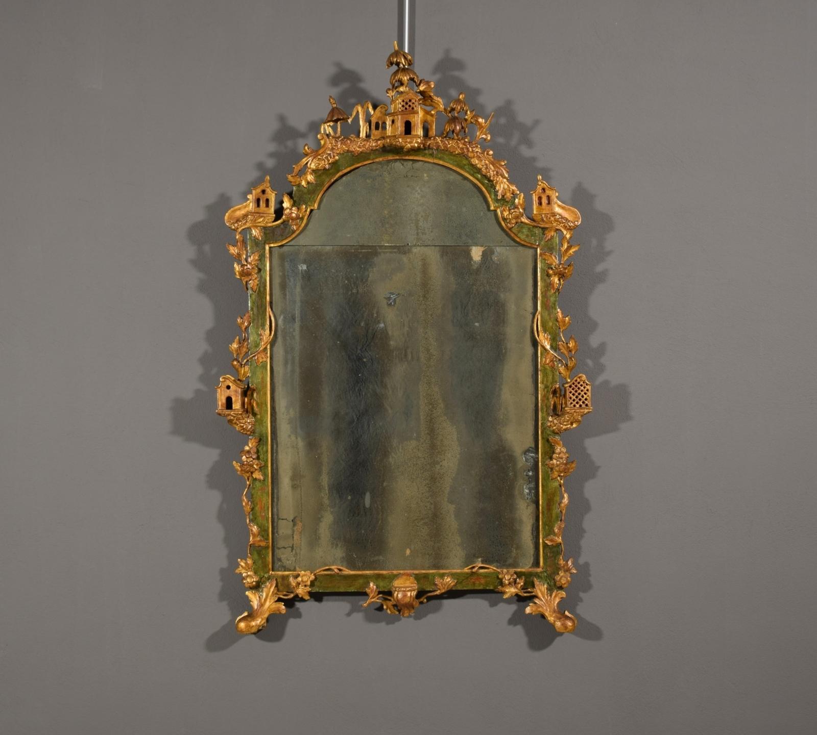 19th Century, Italian Venetian Gilded Lacquered Wood Mirror 10