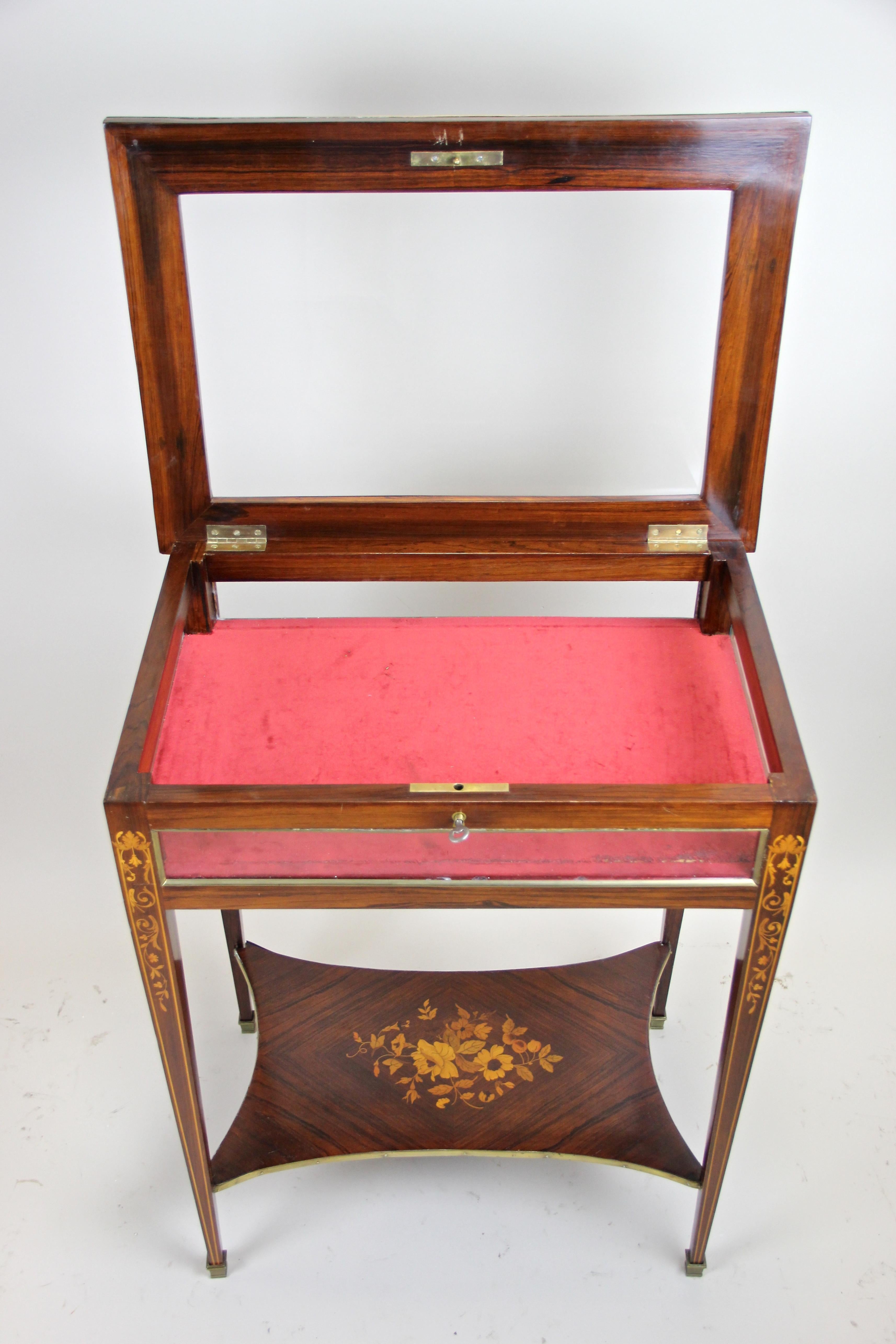 19th Century Italian Vitrine Table with Inlay Work, circa 1890 2