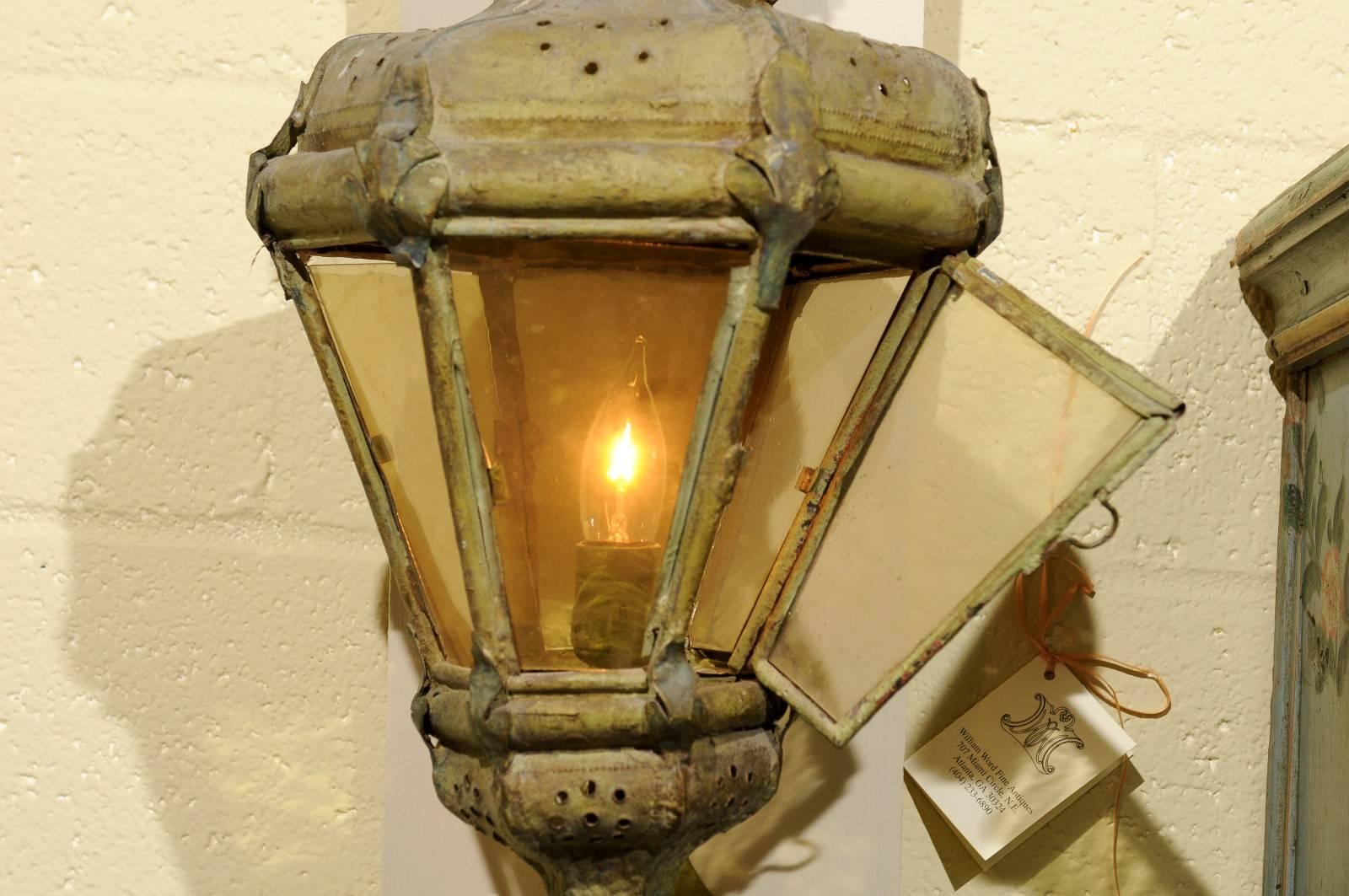19th Century Italian Wall-Mounted Painted Tole Lantern w/ Old Glass For Sale 2