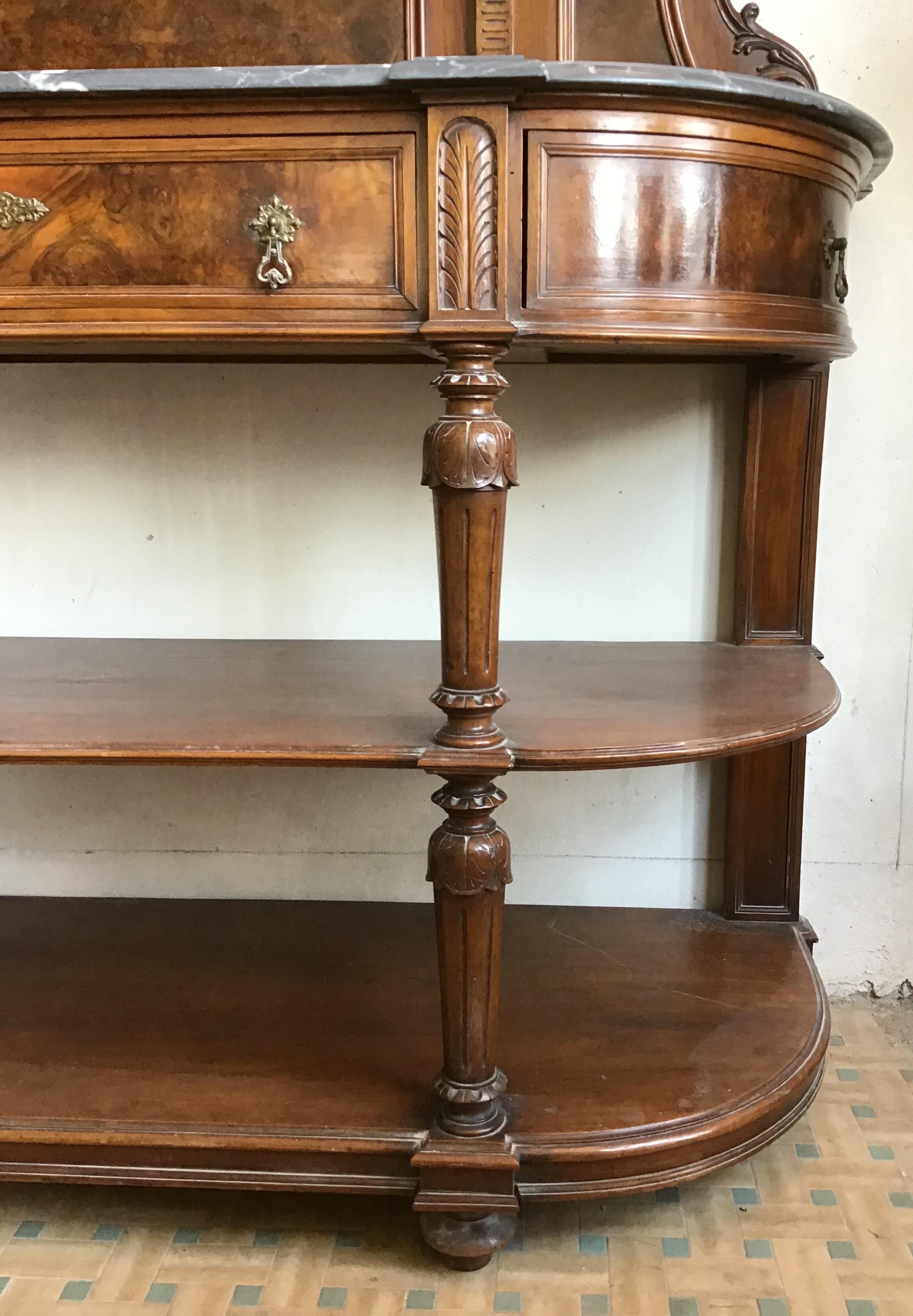 19th Century Italian Walnut and Briar-Root Cupboard with Marble Top, 1890s For Sale 7