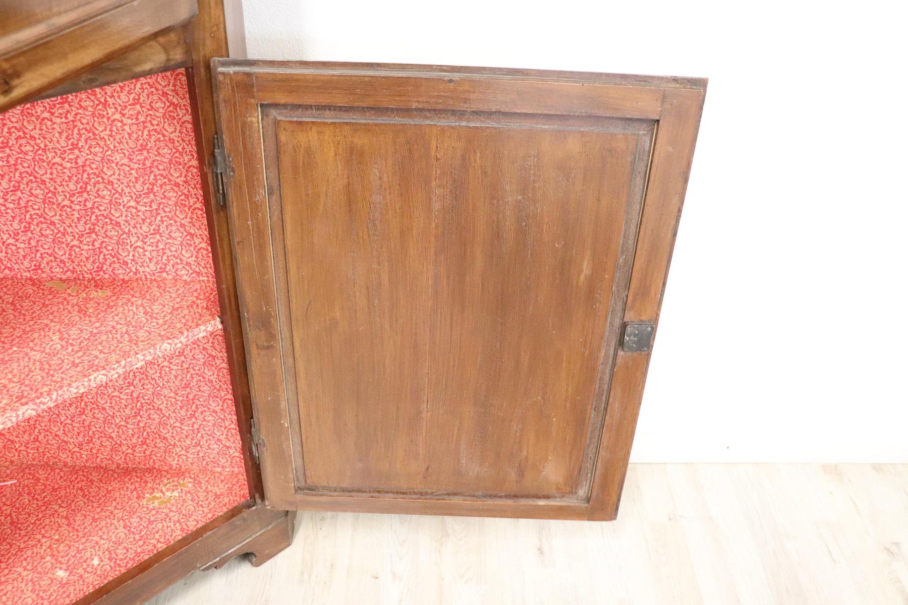 19th Century Italian Walnut Corner Cupboard or Corner Cabinet 7