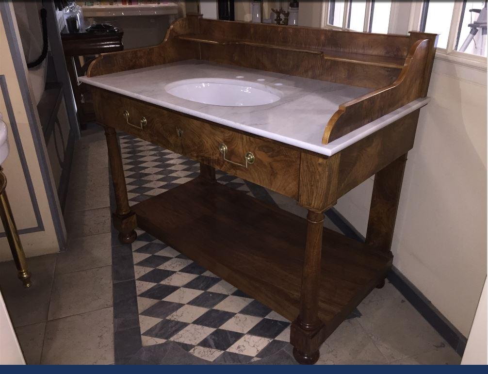 19th century Italian walnut cupboard sink with Carrara marble top, 1890s.
This cupboard was a console converted into sink.
Faucets must be quoted on demand
Measures: Depth cm.66, width cm.128, top height cm.86, total height cm.108.
 