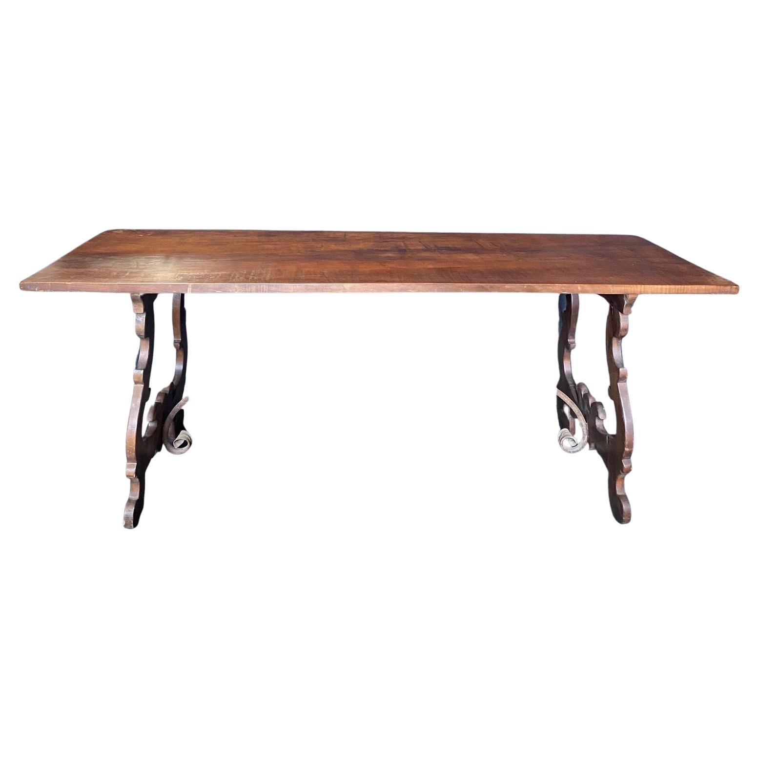 19th Century Italian Walnut Dining Table with Carved Lyre End Supports For Sale