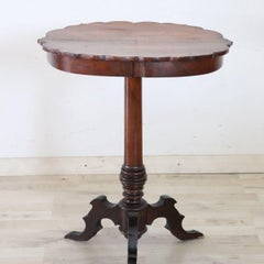 19th Century Italian Walnut Gueridon Table or Side Table