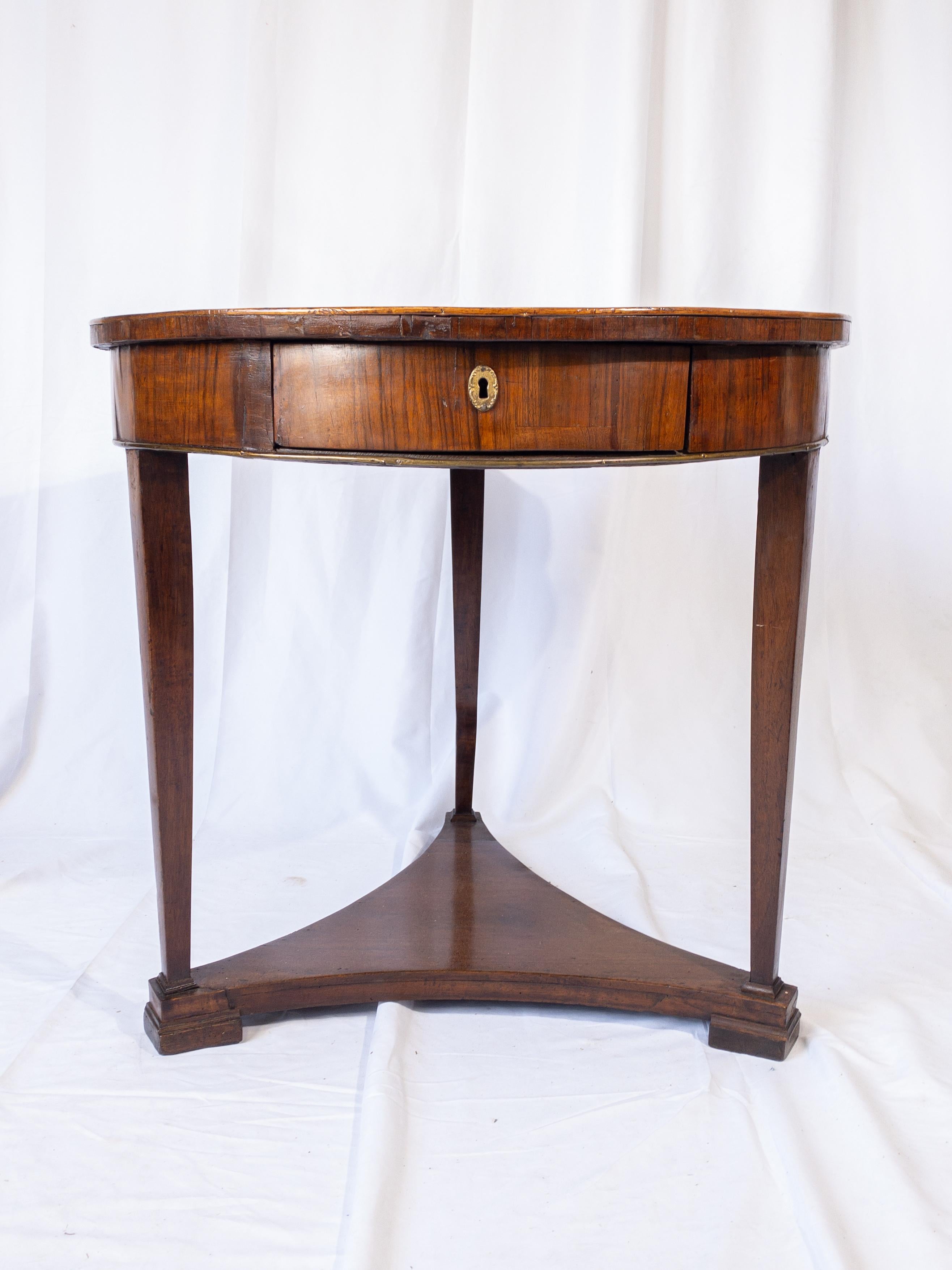 Empire 19th Century Italian Walnut Gueridon Table with Trifold Base & Lock Drawer For Sale
