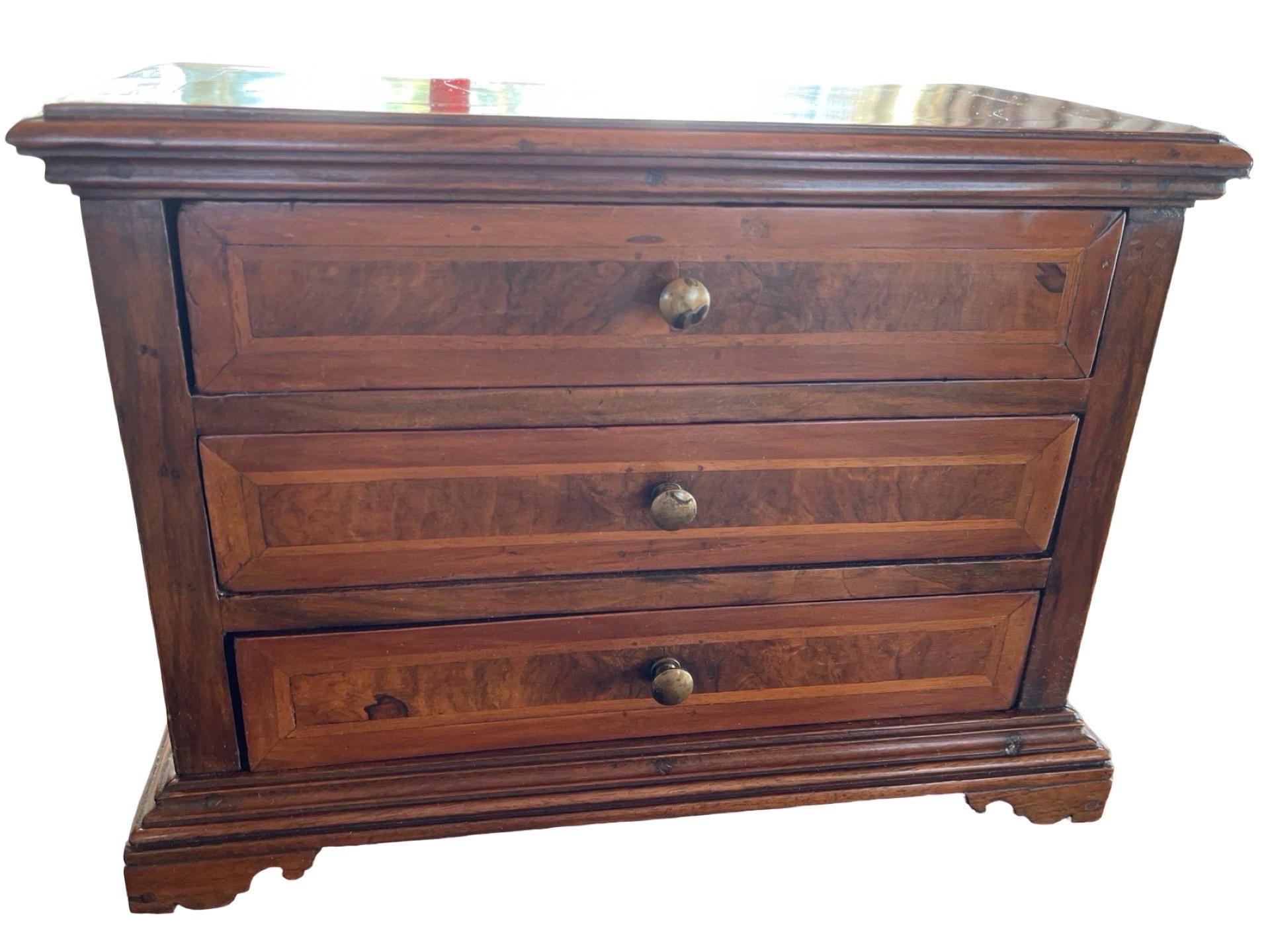 Baroque 19th Century Italian Walnut Miniature Chest Of Drawers For Sale