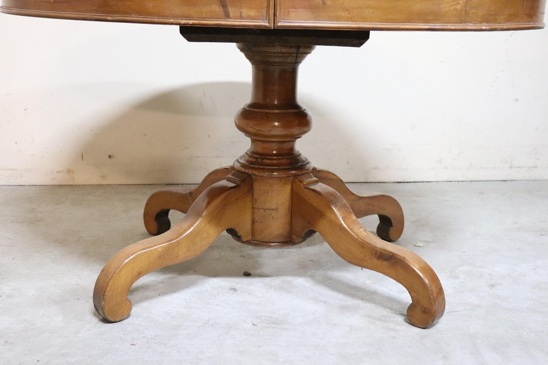 italian antique dining table