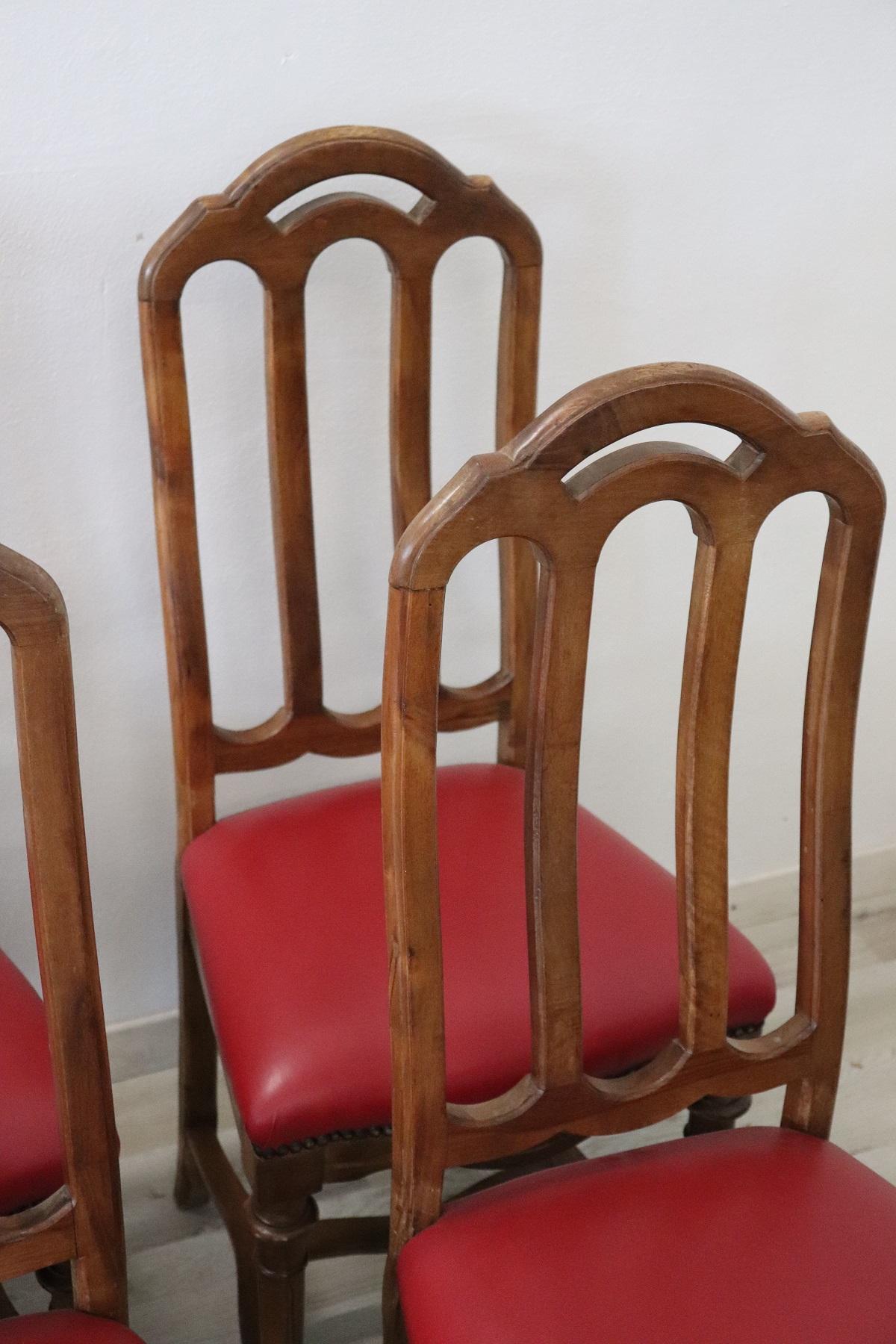 19th Century Italian Walnut Set of Six Chairs with Red Leather In Good Condition In Casale Monferrato, IT