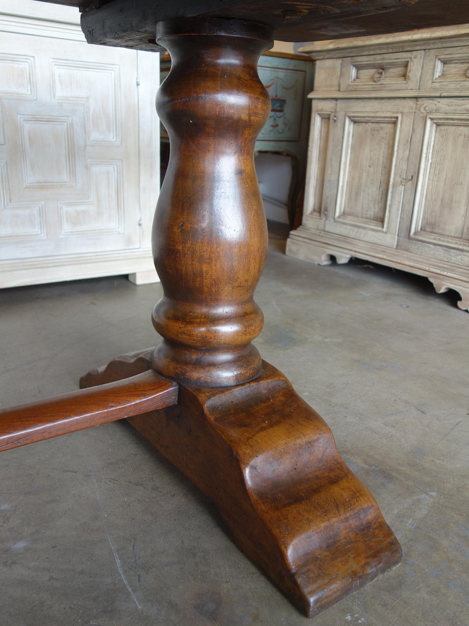 19th Century Italian Walnut Single Slab Boccia Trestle Table, Tuscany circa 1860 For Sale 12