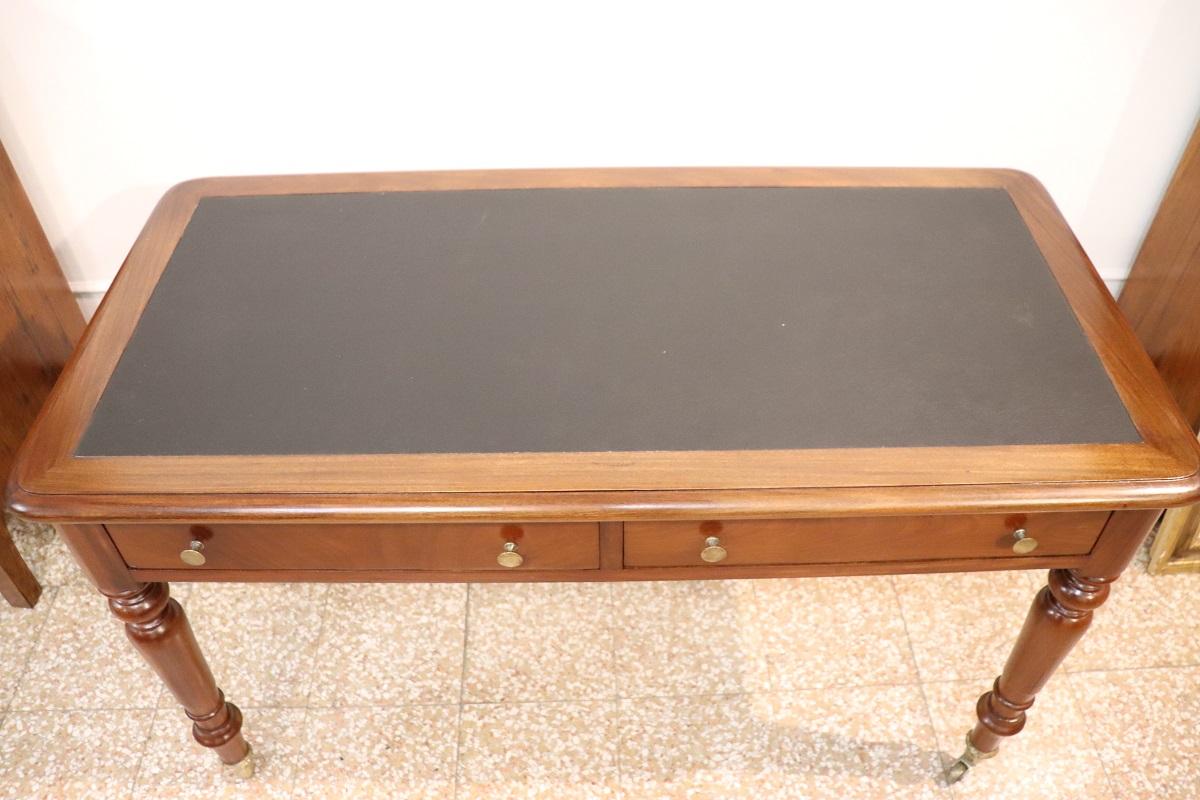 19th Century Italian Walnut Small Antique Desk For Sale 2