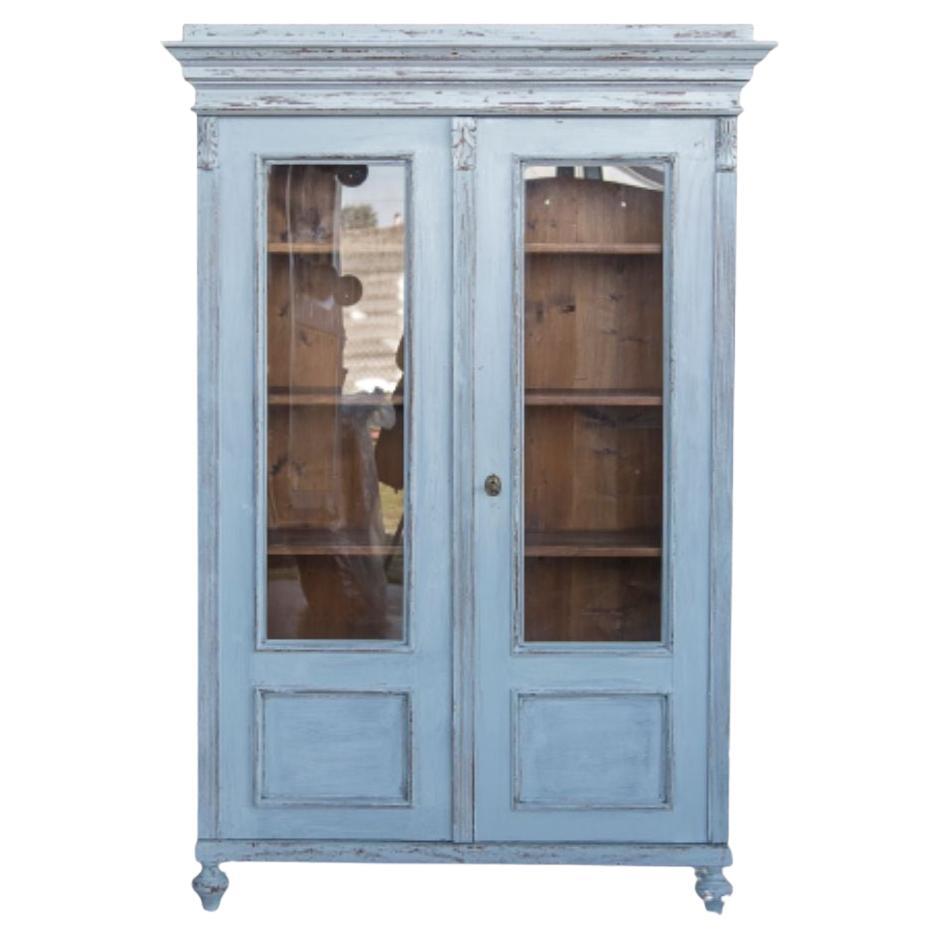 Pair of late 19th century bookcases Cupboards , Italy.
Adjustable shelves with internal ladders.
We did a conservative restoration.
The wood is lacquered in light blue shabby effect.
Measurements: 130 cm x 44 cm, height 192 cm.