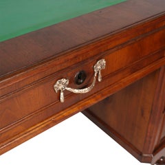 19th Century Italian Writing Desk in Solid Walnut and Weneer Walnut, Restored